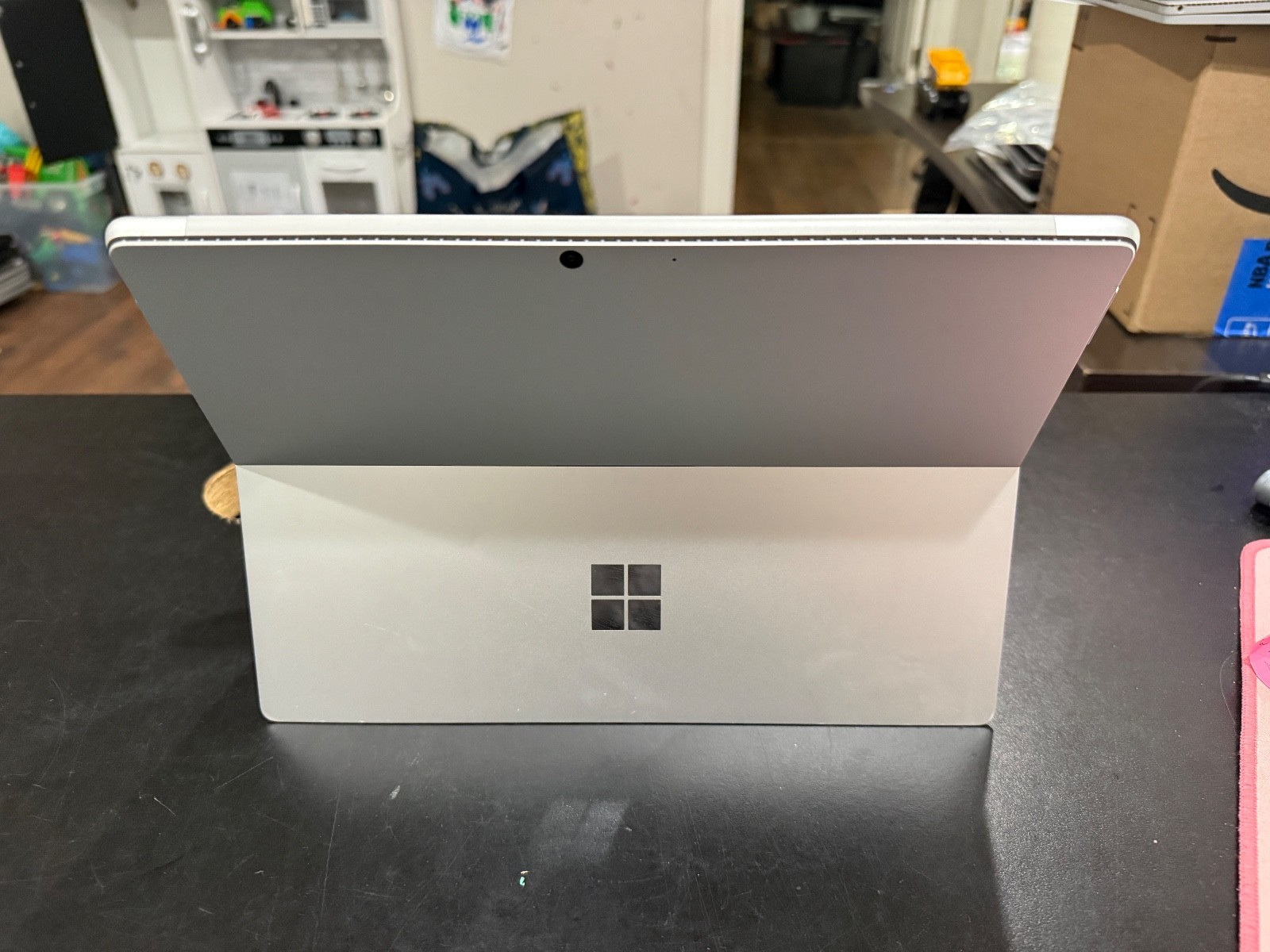 Microsoft Surface Pro 8 1983 2.60GHz i5-1145G7 8GB RAM 256GB SSD Win 11 Pro