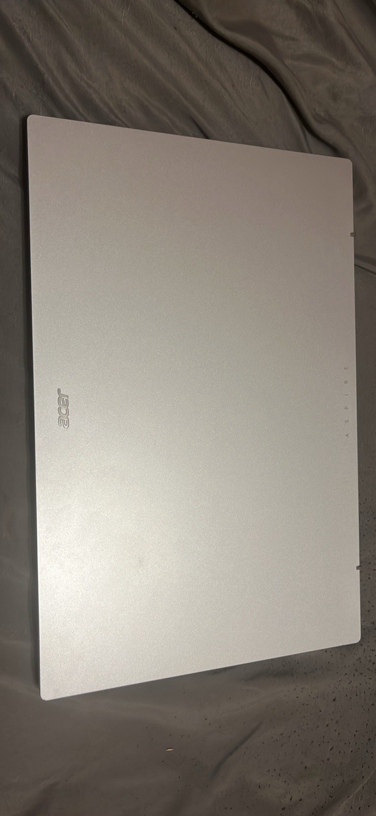 Acer Aspire Notebook/Laptop Silver AMD Radeon Dedicated Graphics Windows 10