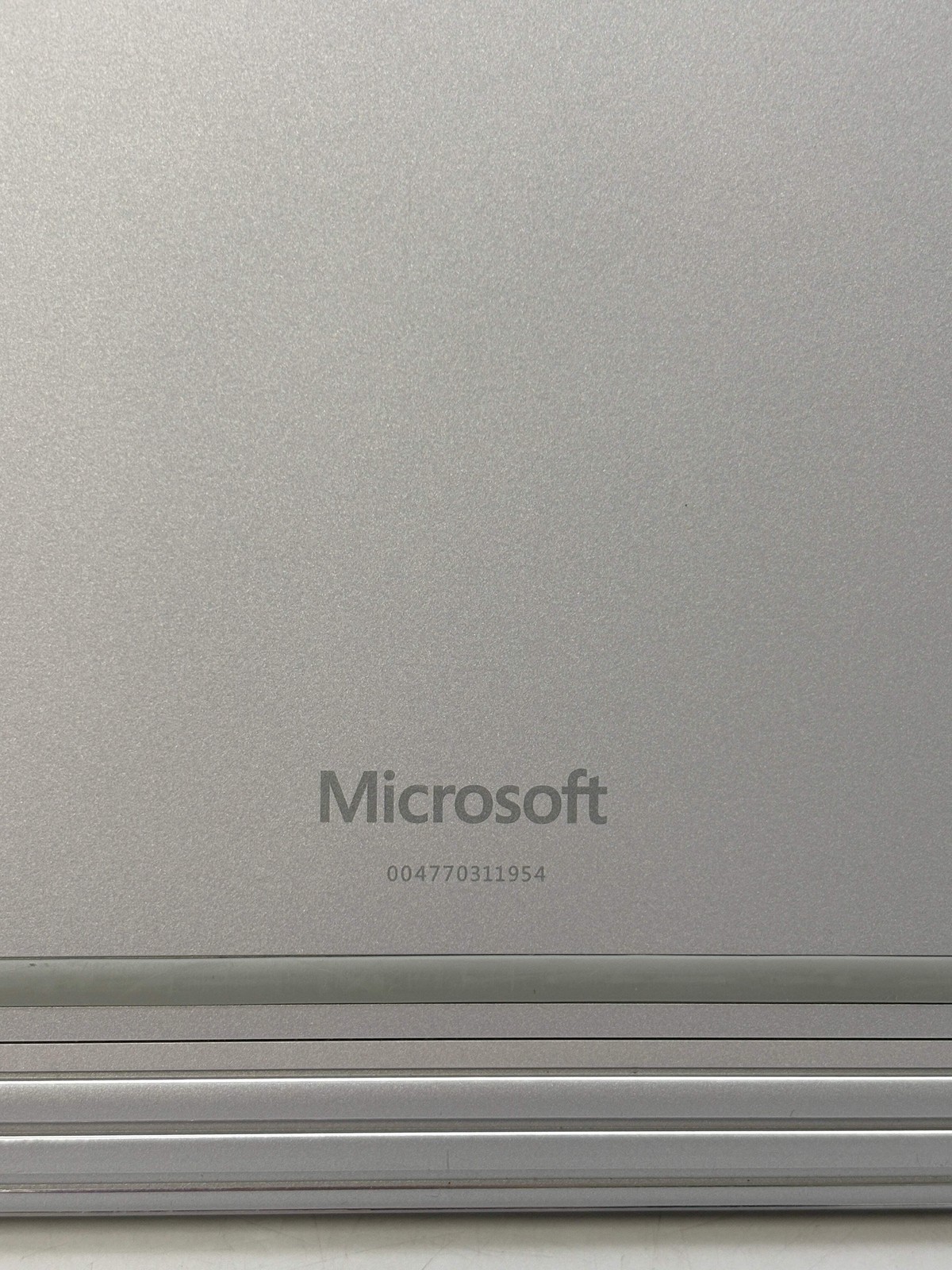 Microsoft Surface Book 3 i7-1065G7 16GB RAM 256GB SSD Touchscreen Laptop