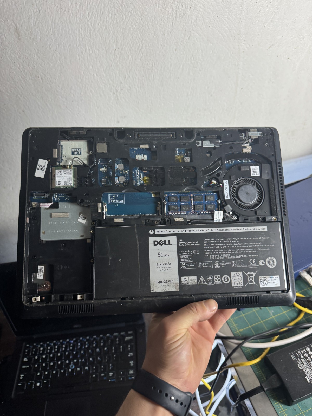Dell Latitude E5450 Core i5-5200U, 4GB RAM Laptop for Repair #5425
