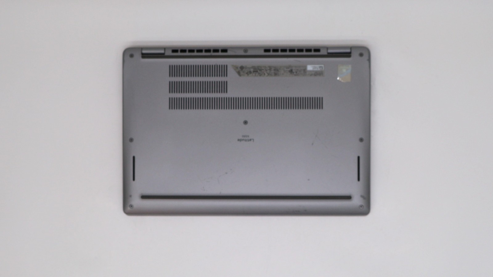 Dell Latitude 5330 13″ i7-1265u 16GB 512GB – Very Good