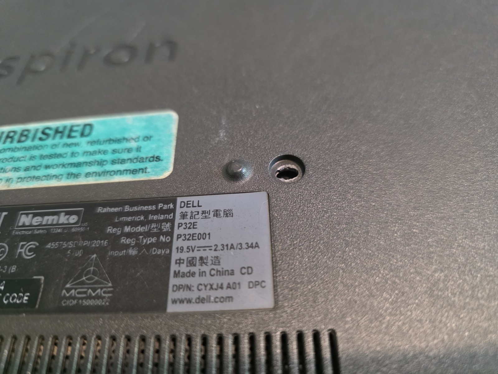 Dell Inspiron 17 5000 Series, i3 7th Gen Intel, 8GB DDR4, P32E001