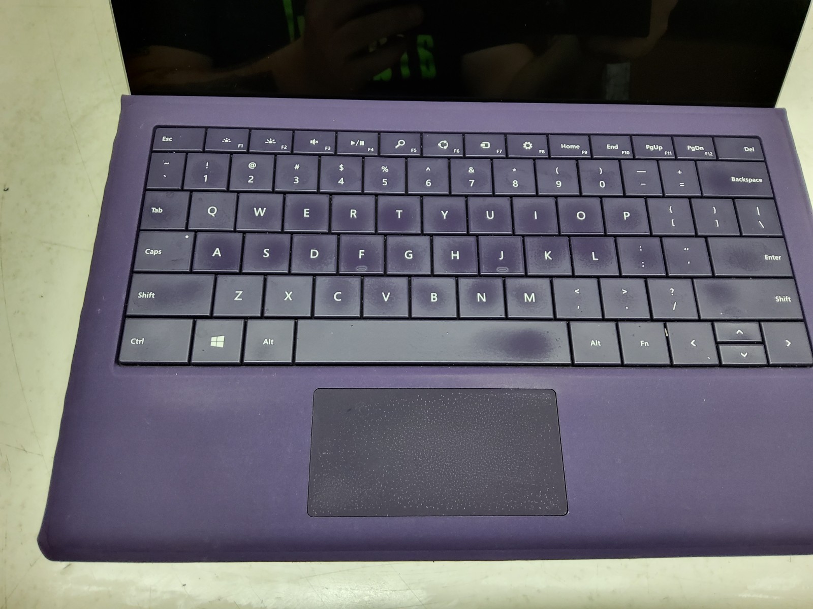 Microsoft Surface Pro 1631 Intel Core i5-4300U 1.9GHz 8GB 256GB SSD NO OS