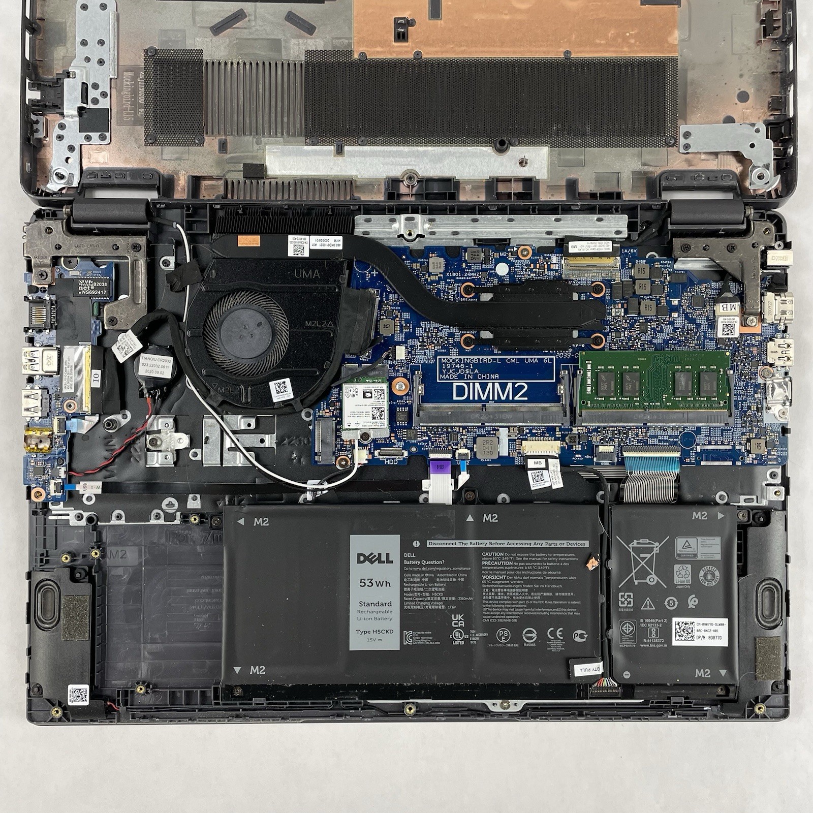 Dell Latitude 3510 15.6″ i5-10210U 1.60 GHz 8 GB RAM No SSD/OS/AC – Bad Edge