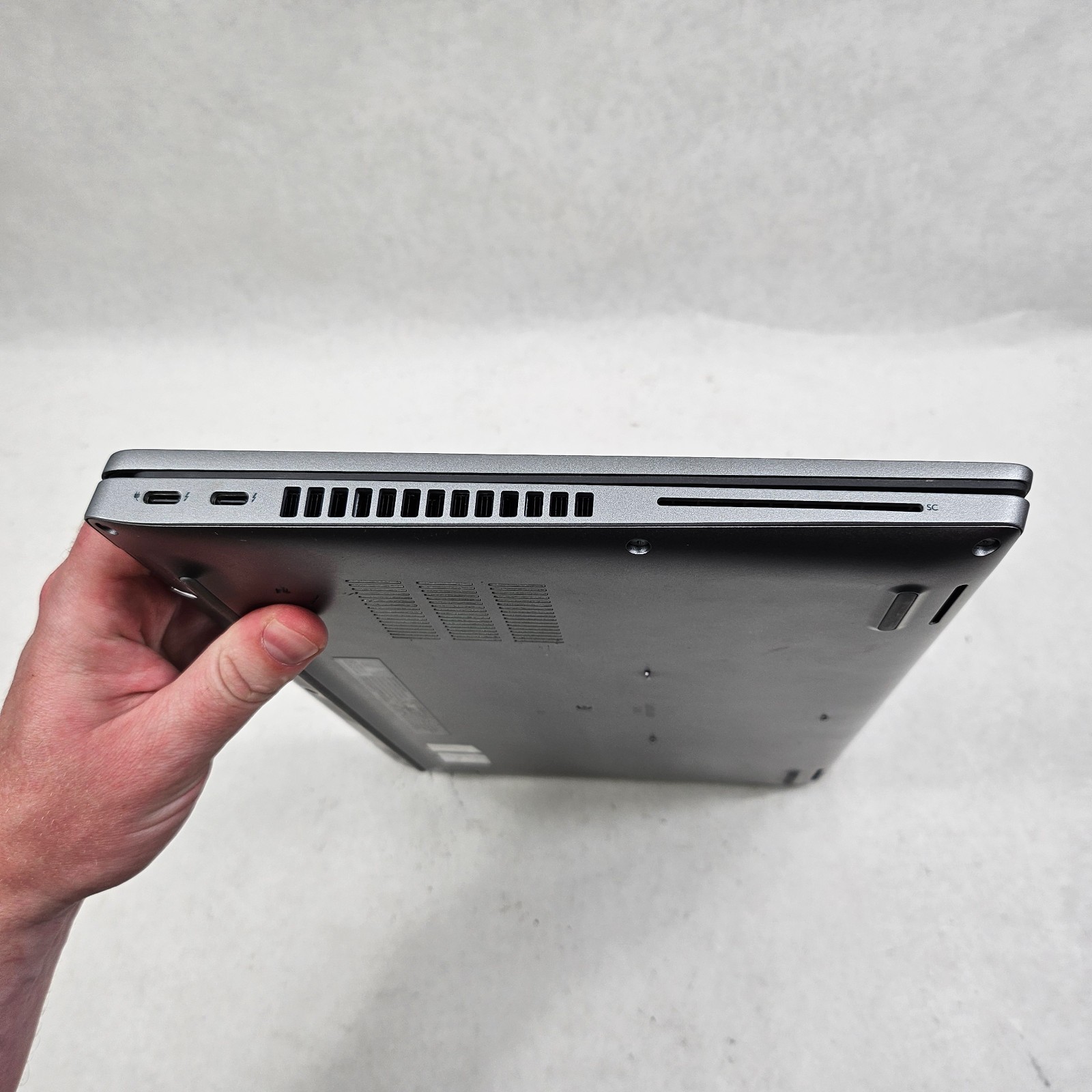 Dell Latitude 5430 14″ FHD Touch Core i7-1265U vPro 1.80GHz 512GB SSD 16GB RAM