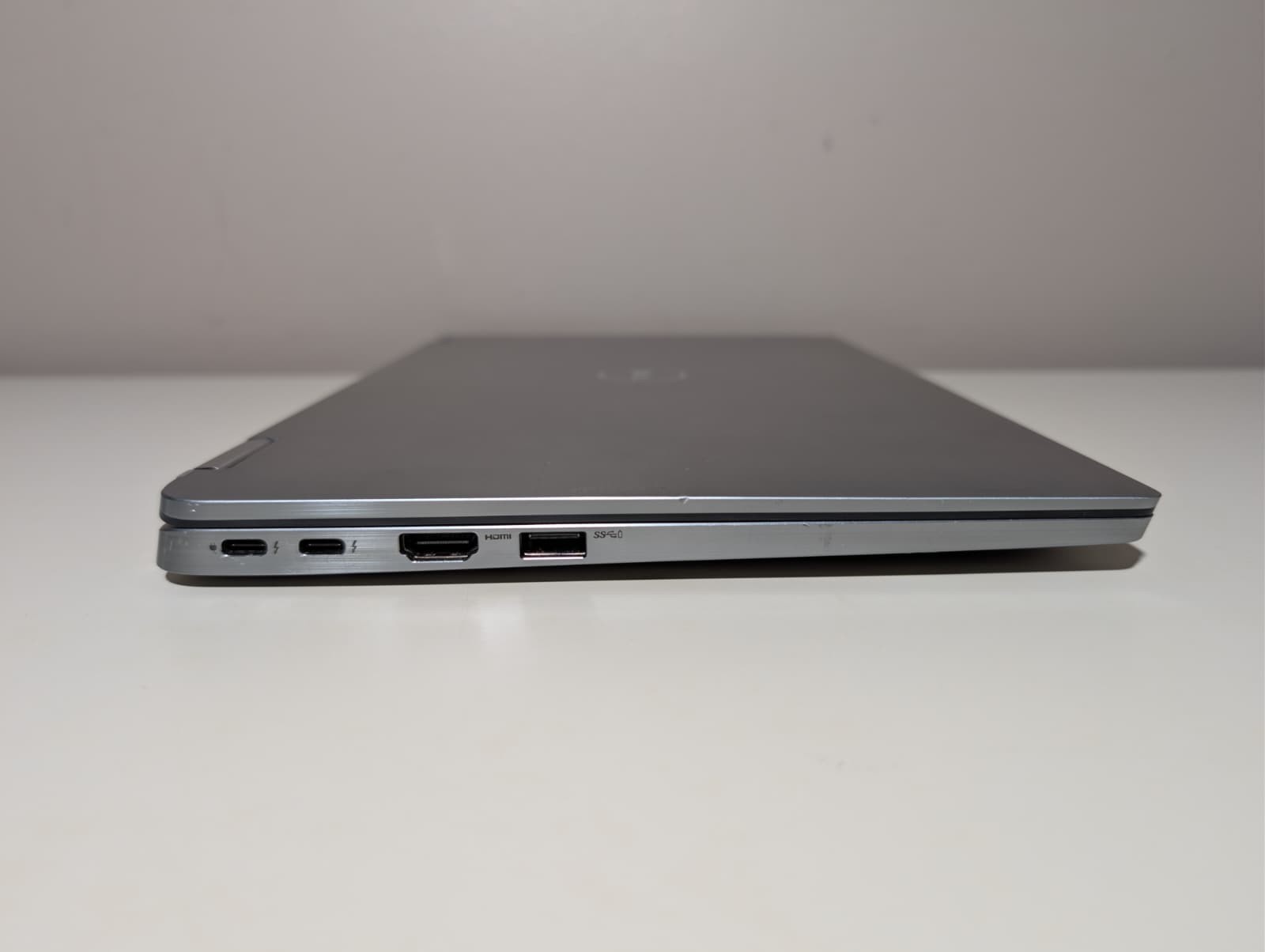 READ! Dell Latitude 7400 2-in-1 | i7 8th Gen 16GB RAM (Embedded) NO SSD | AS-IS