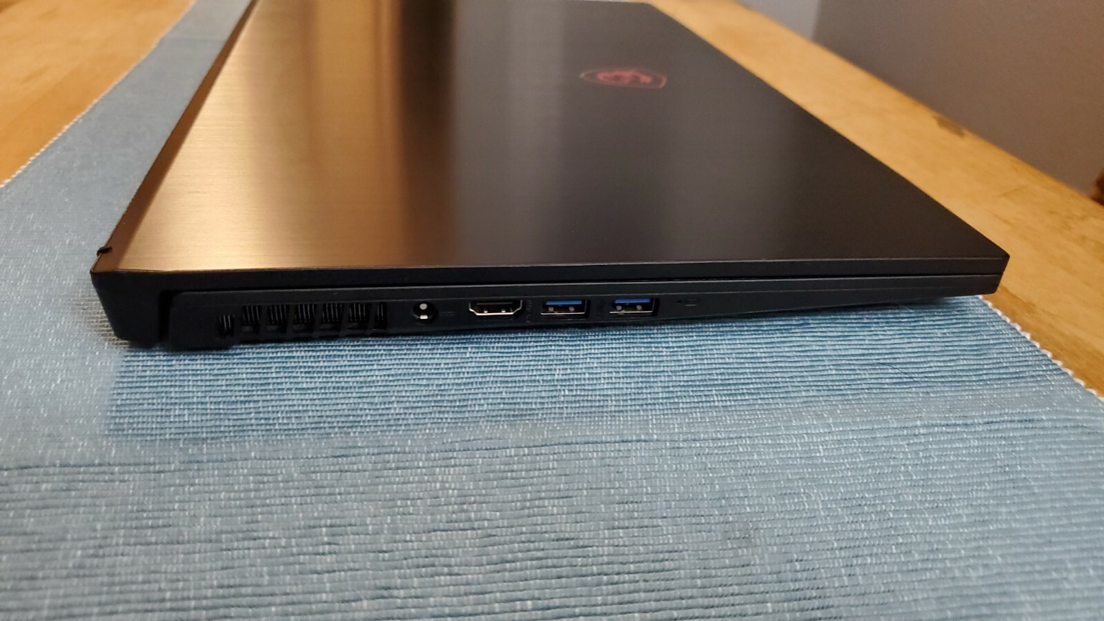 MSI GF65 THIN 10SDR-458 17.1″ (Brand new, No box, Charger included)