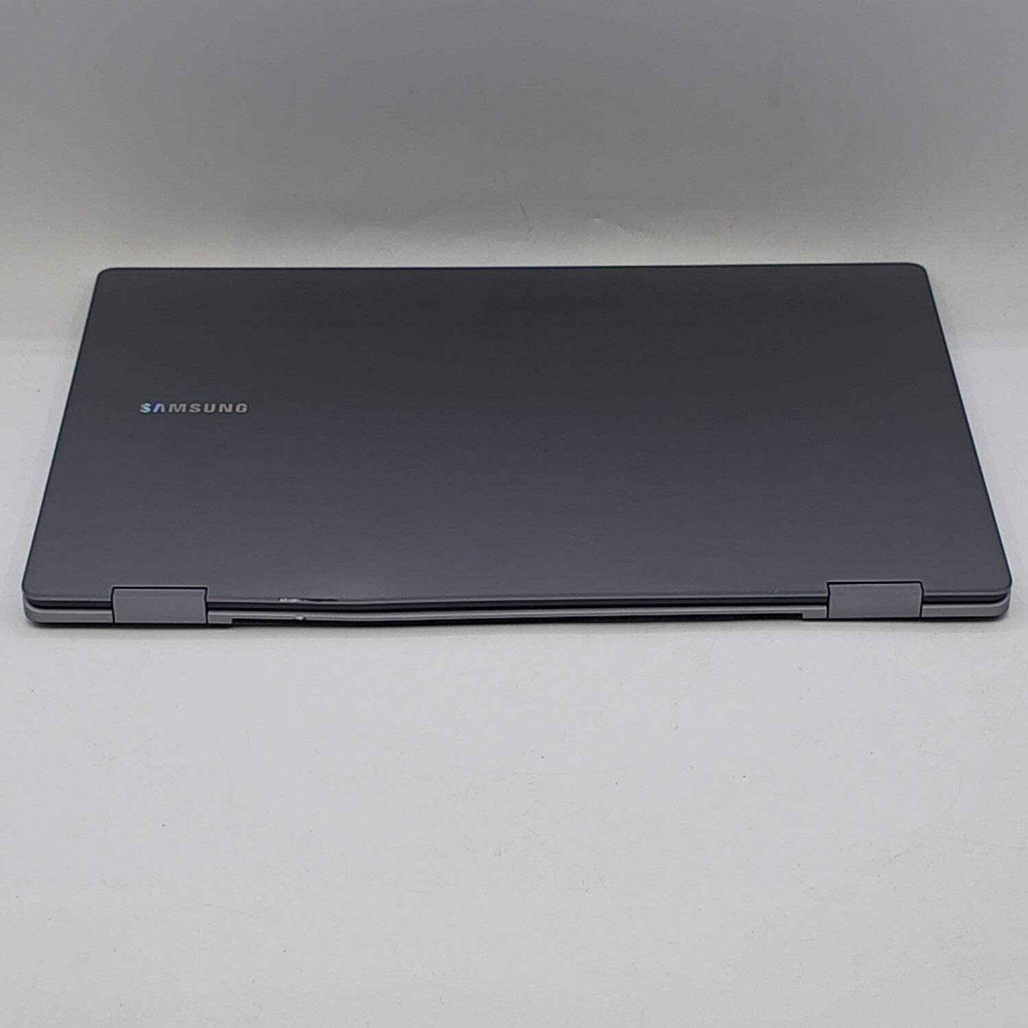 Samsung Galaxy Book5 Pro NP960QHA 16″ Core Ultra 7 256V 2.2GHz 16GB RAM 1TB SSD