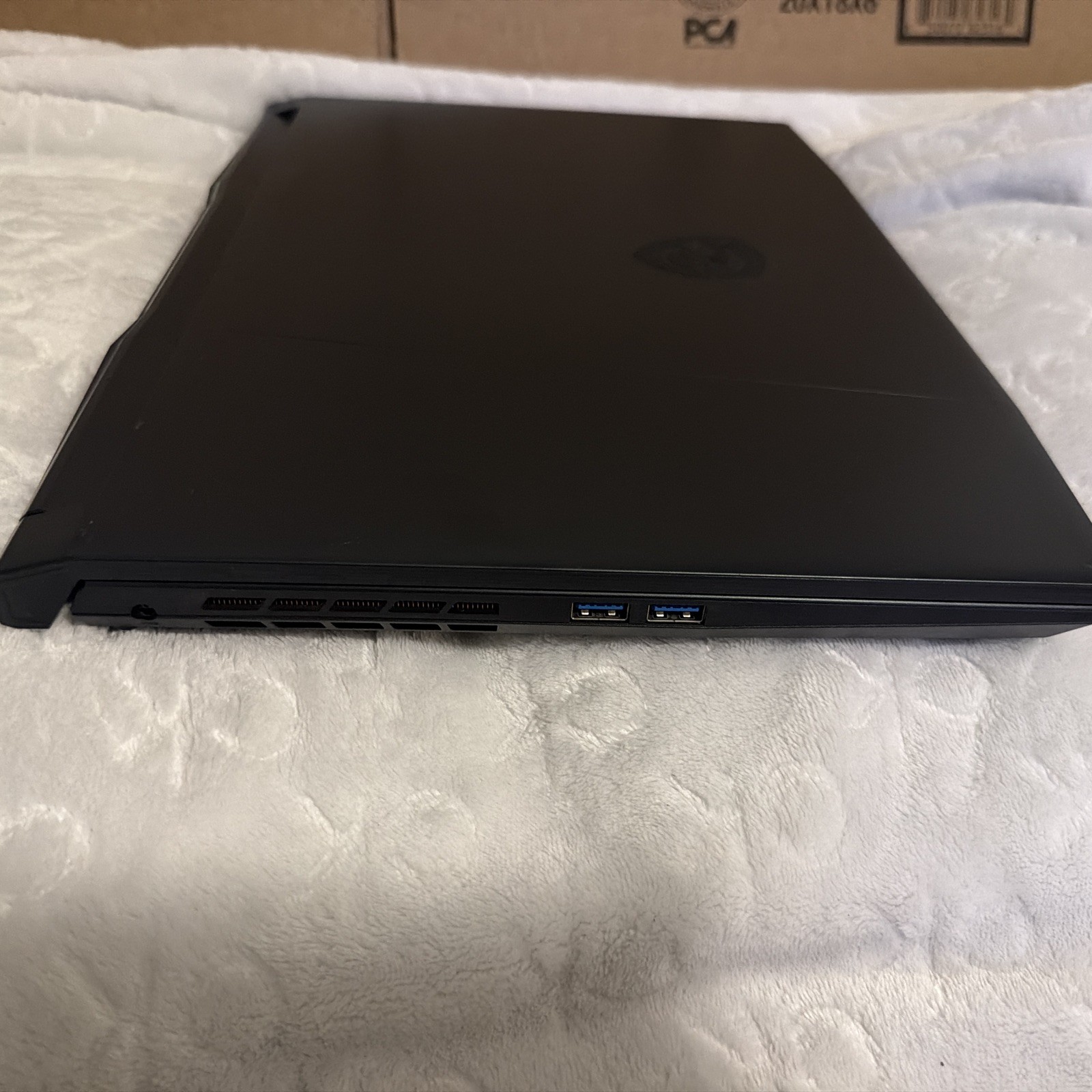 MSI Katana 15 HX B14WEK-001US 15.6″ Gaming Laptop i7-14650HX 5050 16GB 512GB