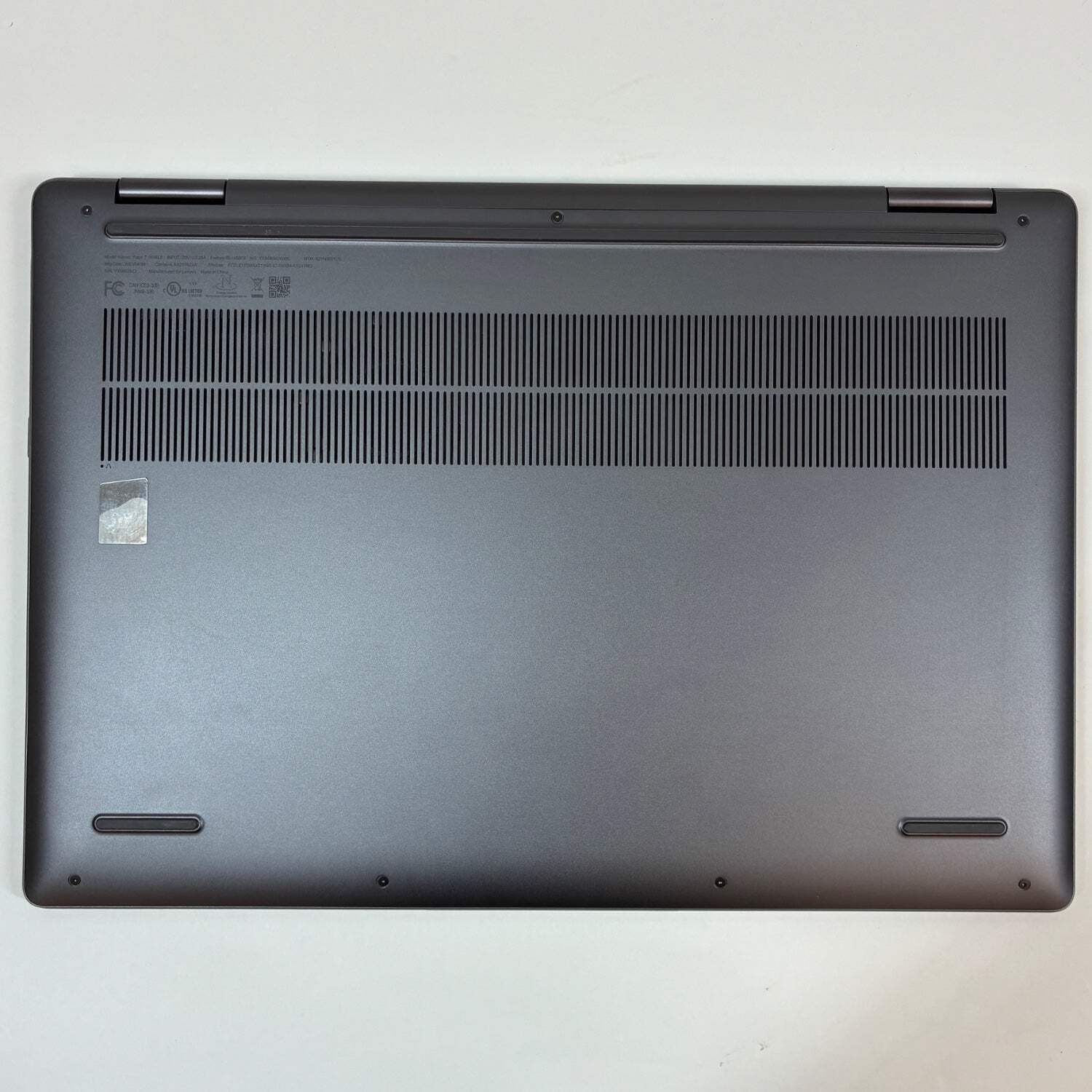 Lenovo Yoga 7 16IRL8 82YN 16″ i5-1335U 1.3GHz 8GB RAM 512GB SSD