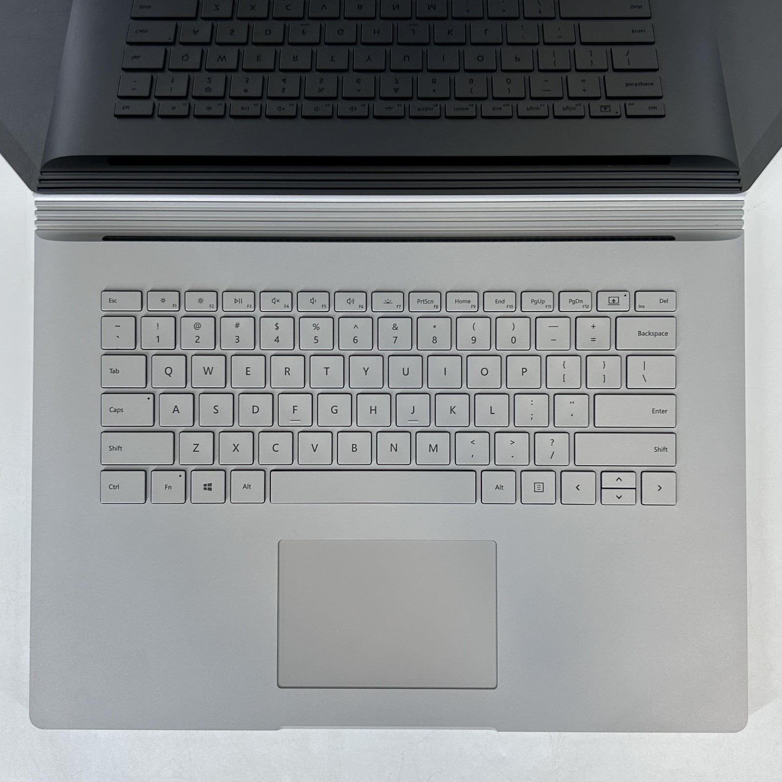 Microsoft Surface Book 2 15 TOUCH i7-8650U 1.90GHz 16GB 256GB SSD GTX 1060 Good
