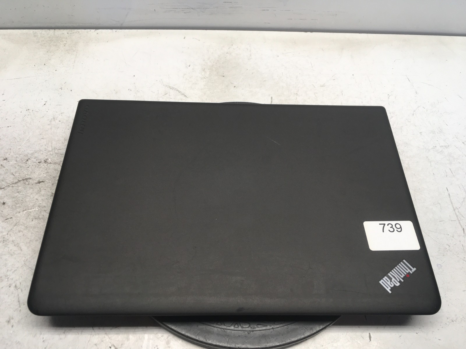 Lenovo ThinkPad E550 Intel i3 NO RAM NO HDD NO BAT – FOR PARTS