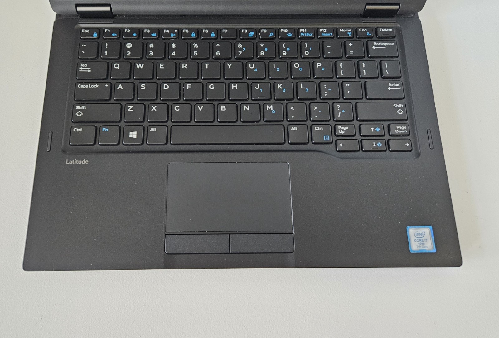 Dell Latitude 5289 2-in-1 Core i7-7600U 2.8GHz 16GB RAM 256GB Gen4 NVMe Win 11 P