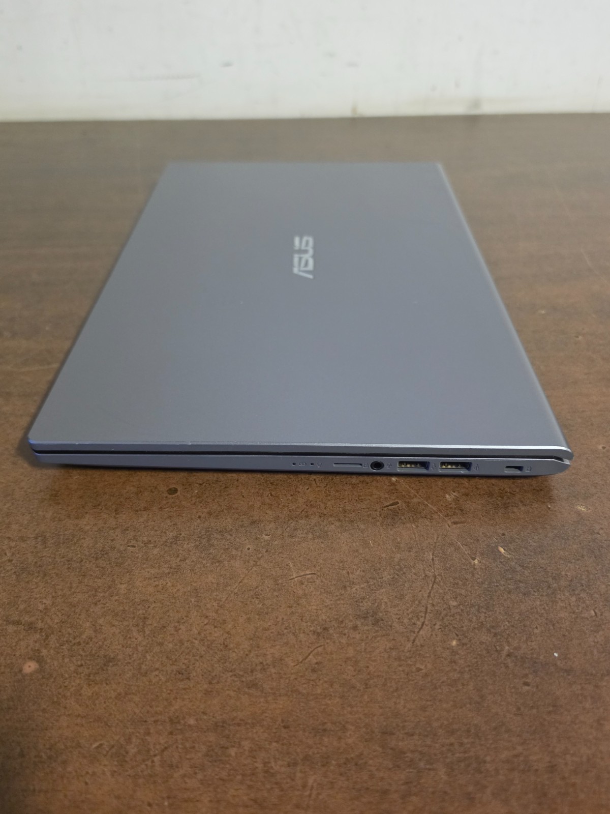 Asus X509J 10th Gen i5-1035G1 8GB 15.6″ Laptop – For Parts Not Working