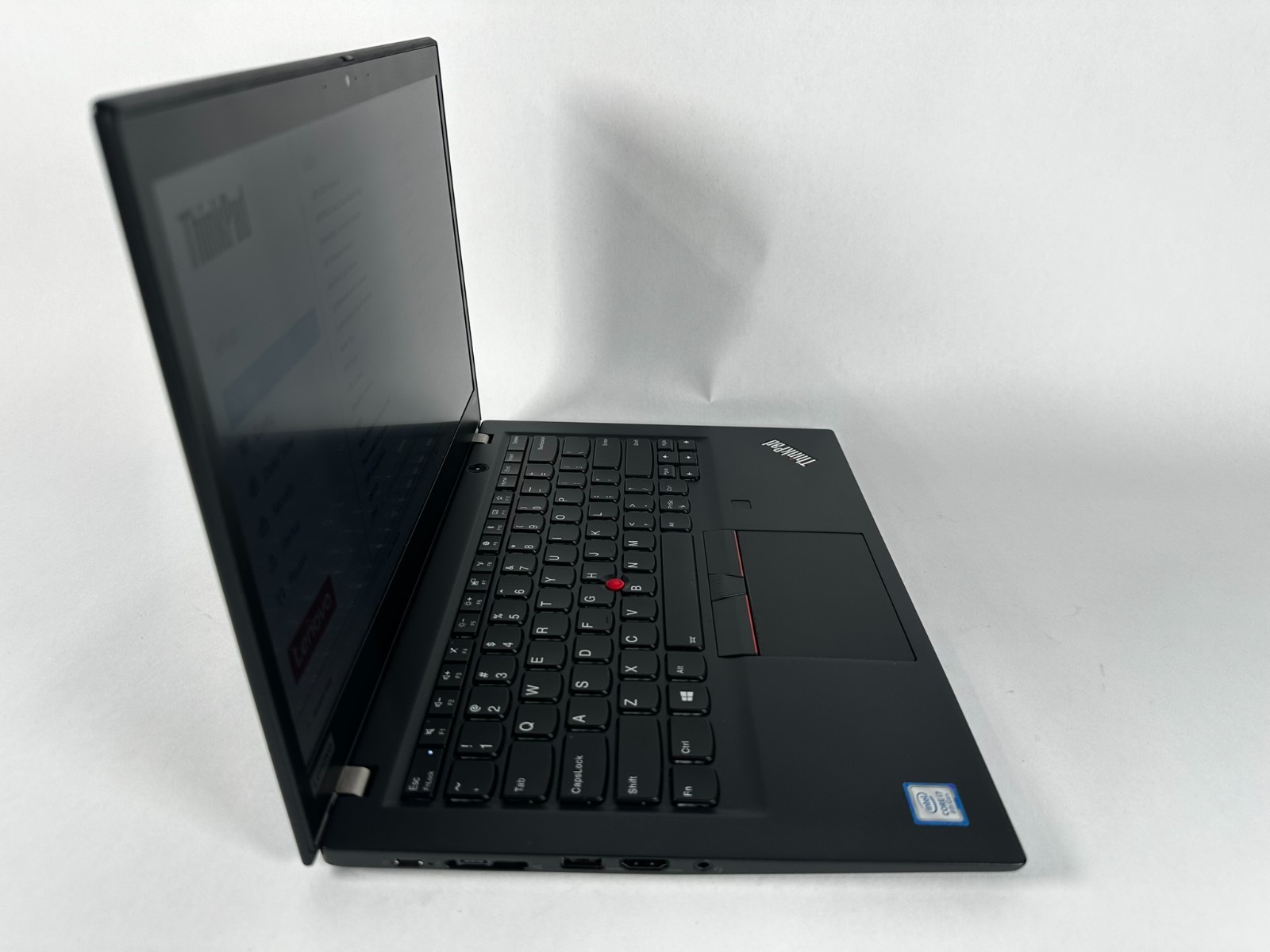 Lenovo ThinkPad T490s 14″ i7-8565U 1.80GHz 8GB RAM 256GB NVMe Battery Cap +80%