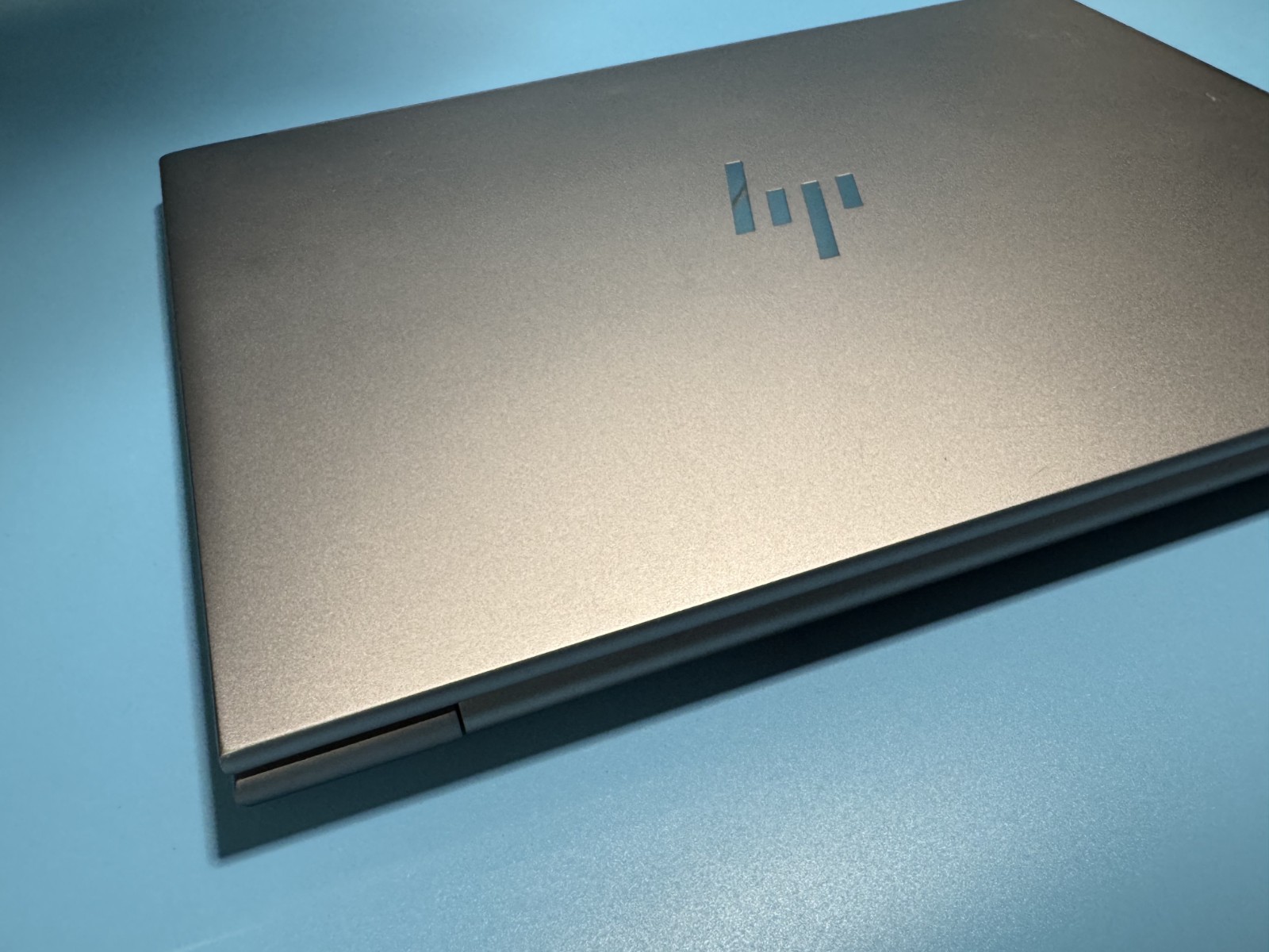 *READ* HP ZBook Firefly 14 G10 14″ WUXGA Intel i5-1350P NO RAM NO SSD