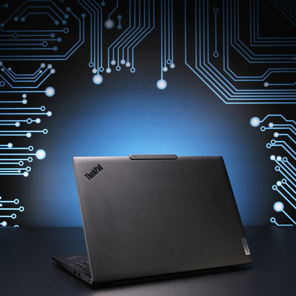 Lenovo ThinkPad T14s G5 // Intel Core Ultra 5 125U, 16GB RAM, 512GB SSD