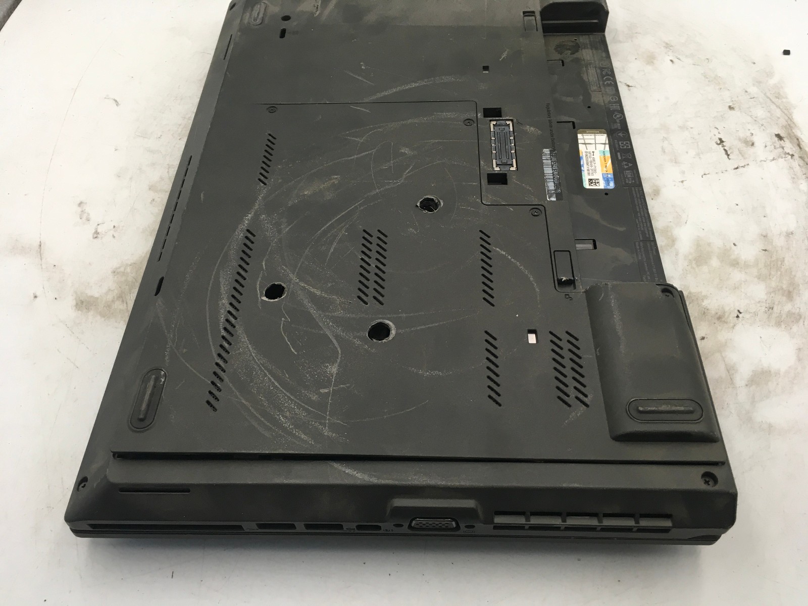 LENOVO THINKPAD L440 – FOR PARTS/DRILLED MOBO – INTEL I5 4TH GEN – 4GB RAM – BB!