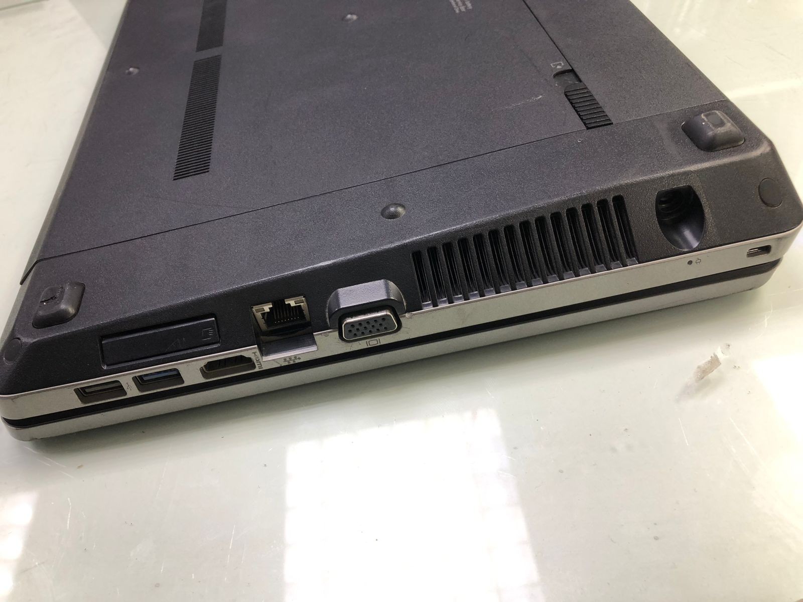 HP ProBook 4530s i3 8GB RAM – No HDD – Powers On – Untested Display – AS-IS