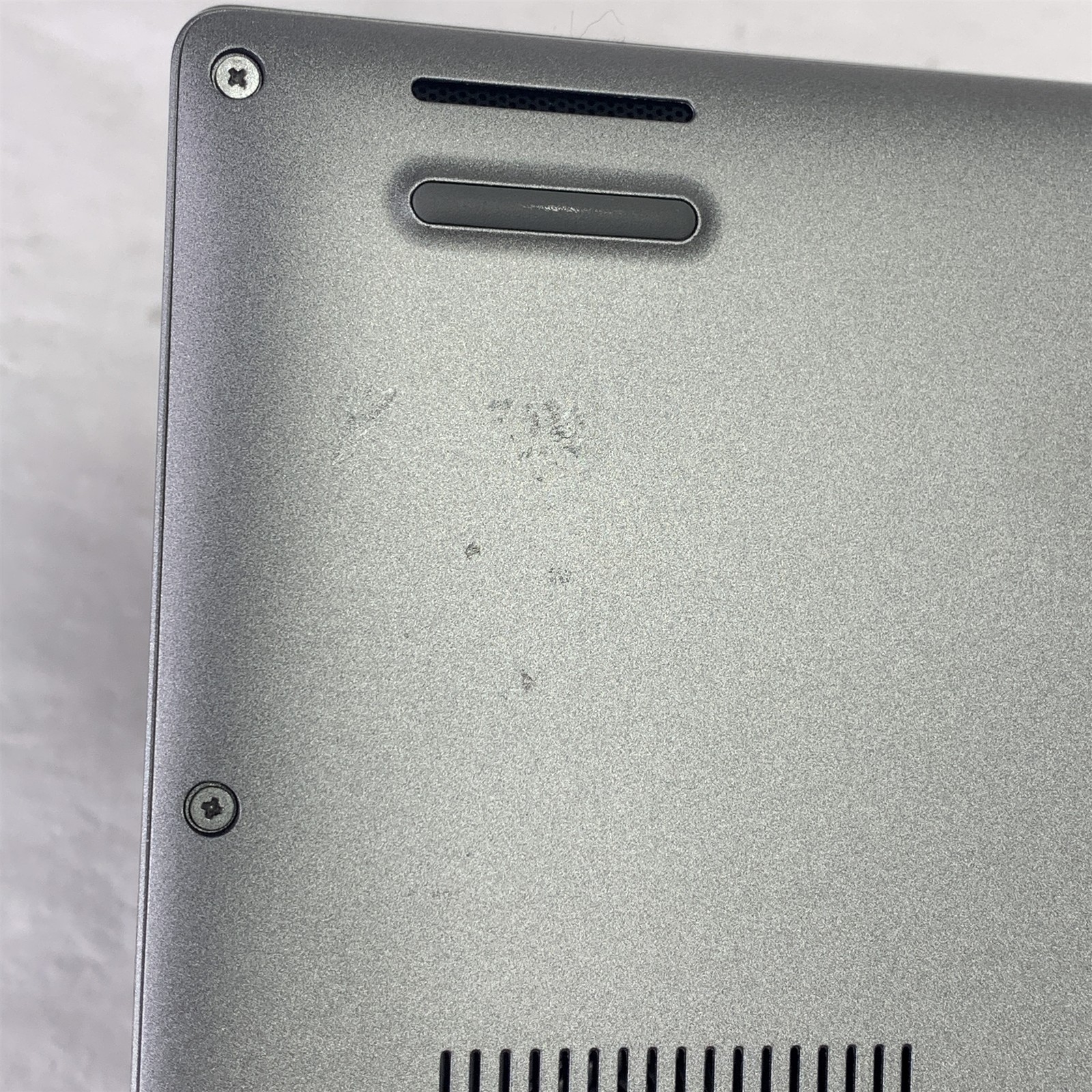 Dell Latitude 5430 14.0″ Laptop i7-1265U 3.6GHz 16GB 512GB NVMe SSD – NO OS