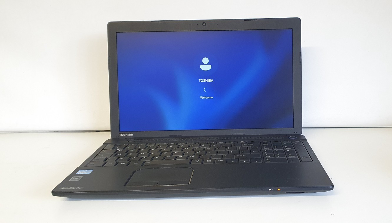 TOSHIBA SATELLITE PRO C50-A-1MX LAPTOP i3-3110M 15.5″ 8GB 240GB SSD HDMI WIN 11