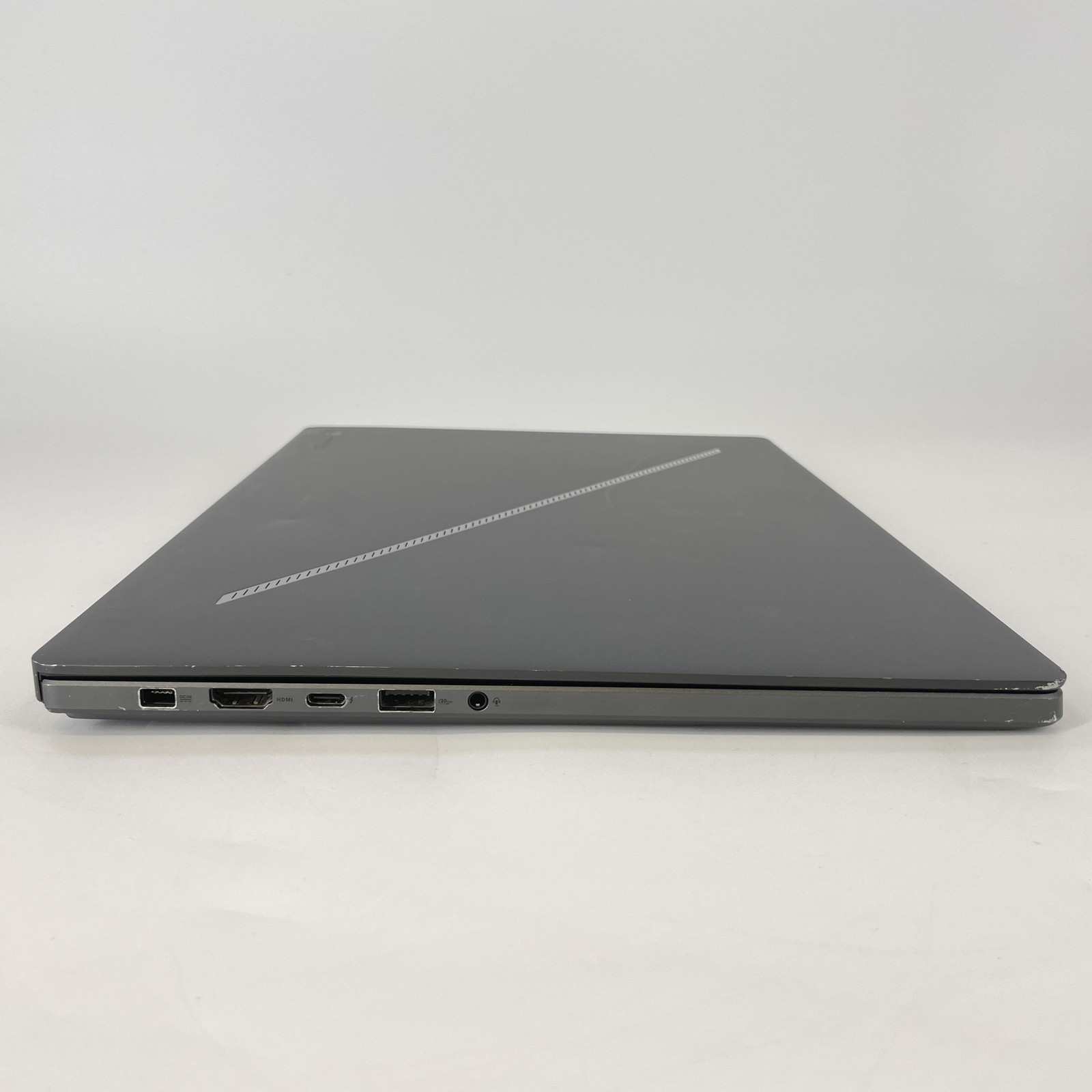 Asus ROG Zephyrus G16 GU605 QHD+ Ultra 9 185H 16GB 1TB RTX 4070 -1 BAD USB PORT