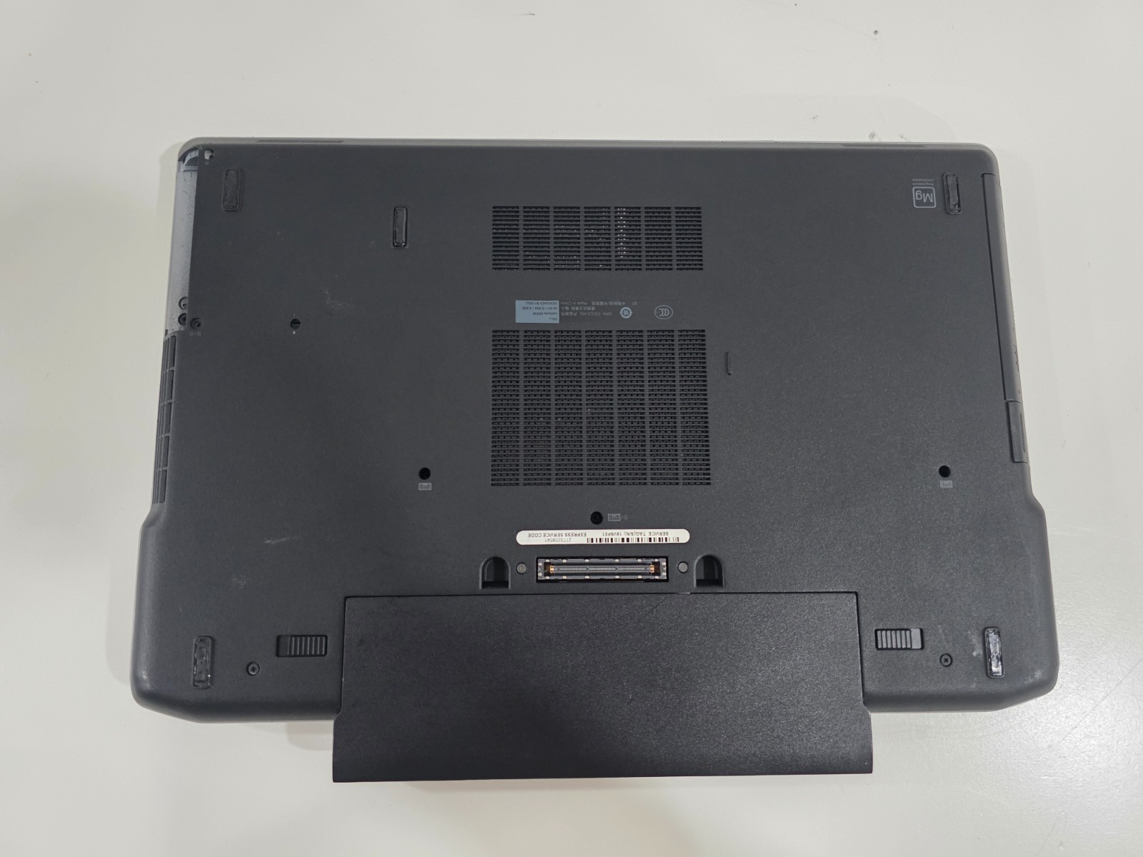 Dell Latitude E6530 Intel i5-3340M 4GB NA