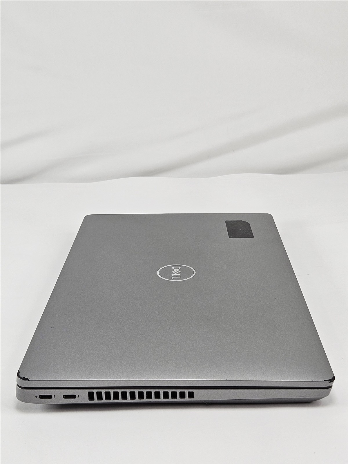 Dell 14″ Latitude 5431 P137G 8GB RAM 256GB SSD Intel Core i7-1270P Gray Win11