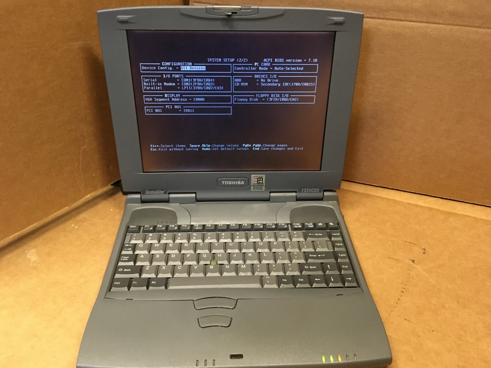 VINTAGE TOSHIBA SATELLITE 1555CDS WINDOWS 98 LAPTOP FLOPPY PARALLEL SERIAL