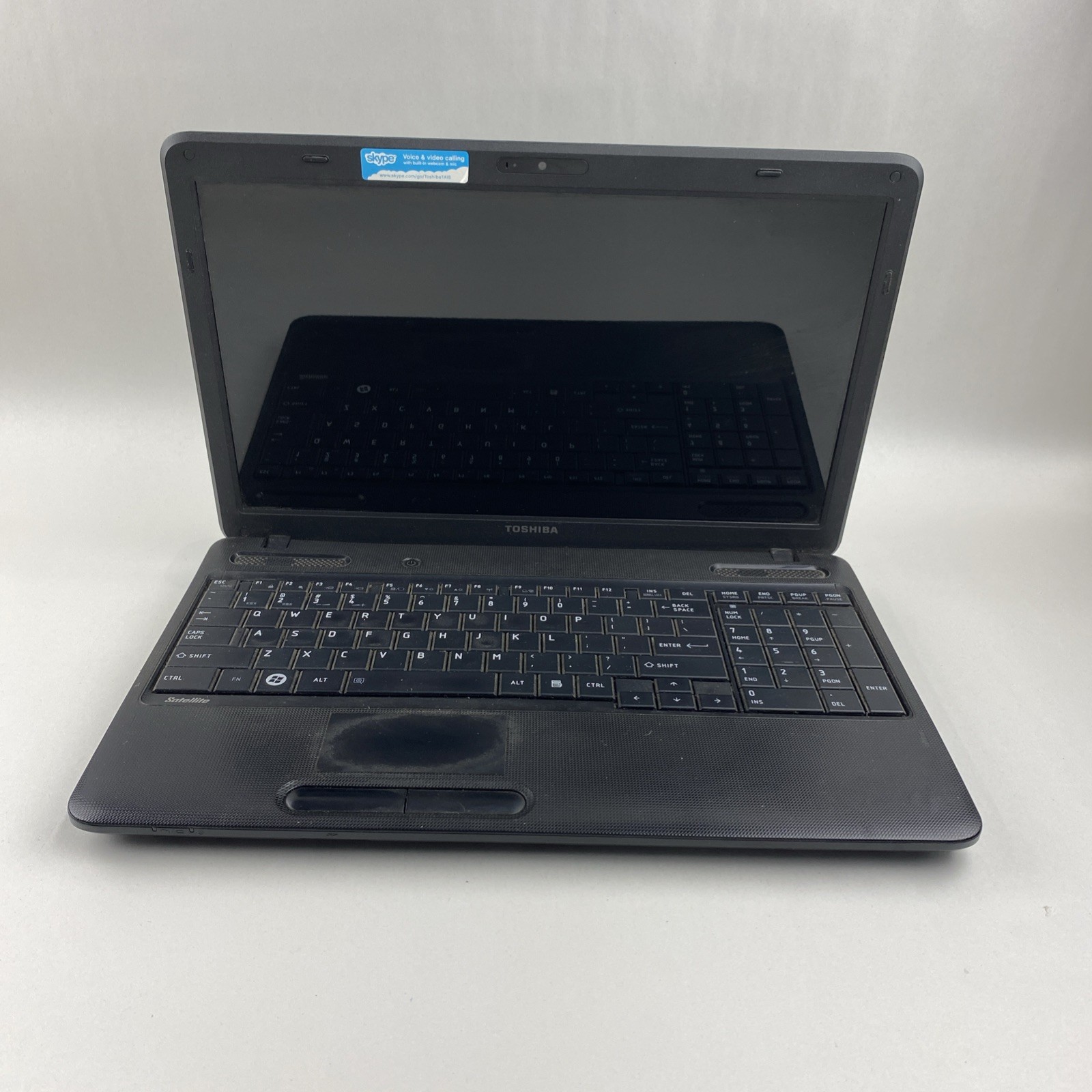 Toshiba Satellite C650 Core i3-2310M 2.10GHz 4GB RAM 15.6″ No Battery/HDD/OS