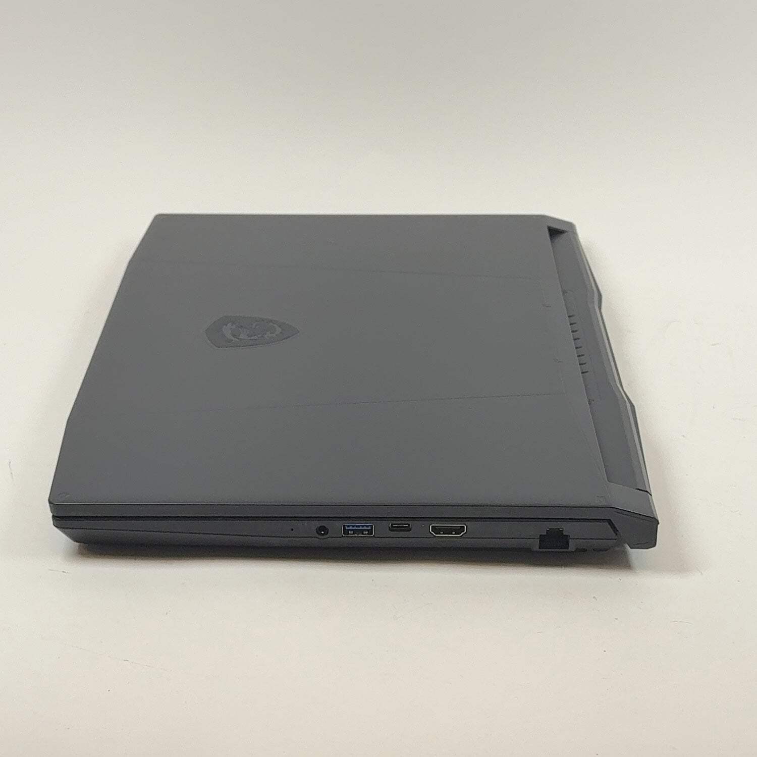 MSI Katana 15 HX B14WEK 15.6″ i7-14650HX 16GB RAM 512GB SSD GeForce RTX 5050