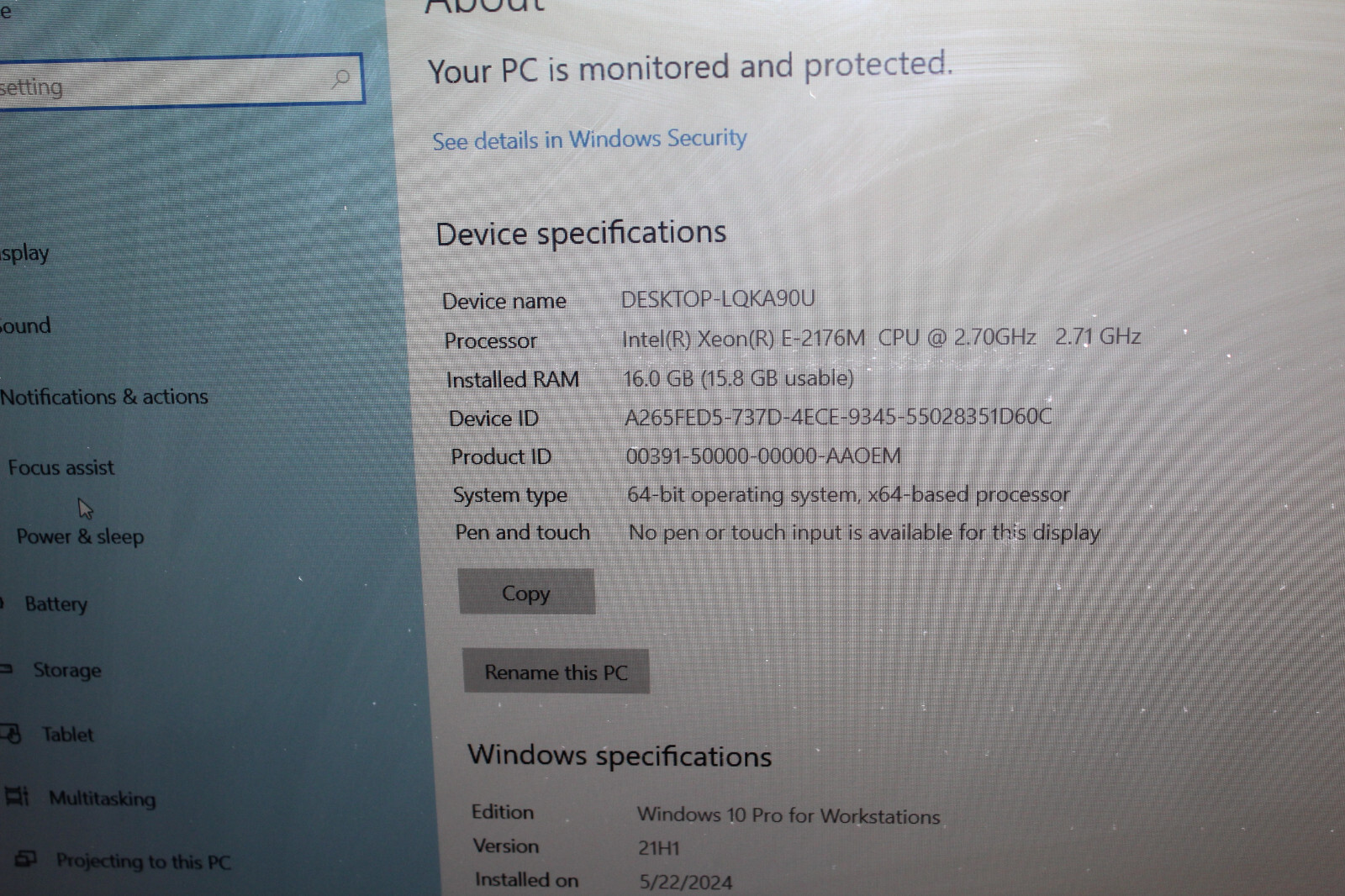 Dell Precision 7530 15.6” Xeon 2.7GHz Turbo16GB 512NVMeQuadro p1000 4GB Win10