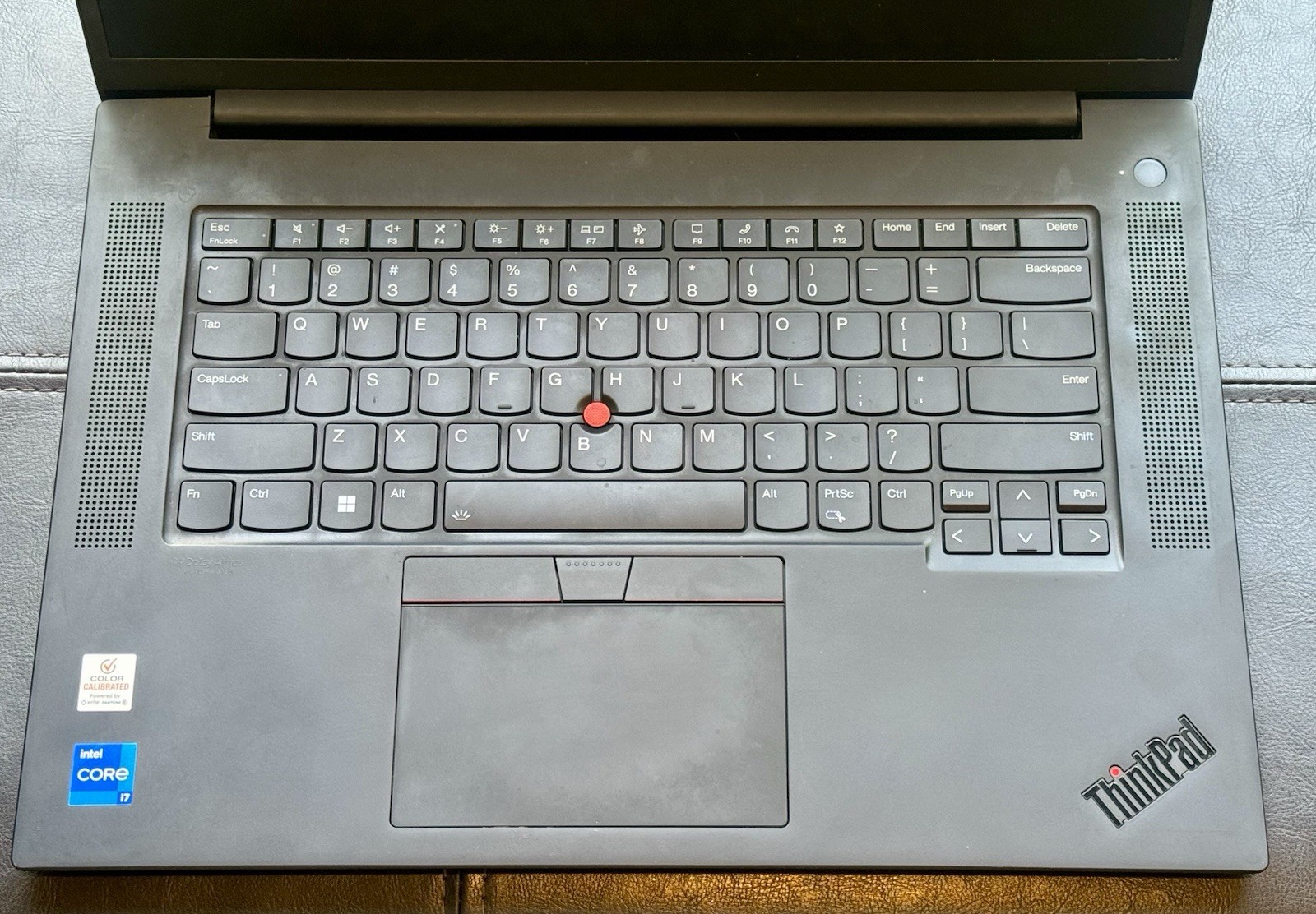 Thinkpad P1 Gen 5 i7-12700H 32GB 1TB RTX A2000 4k UHD Win11 — See Hinge Issue