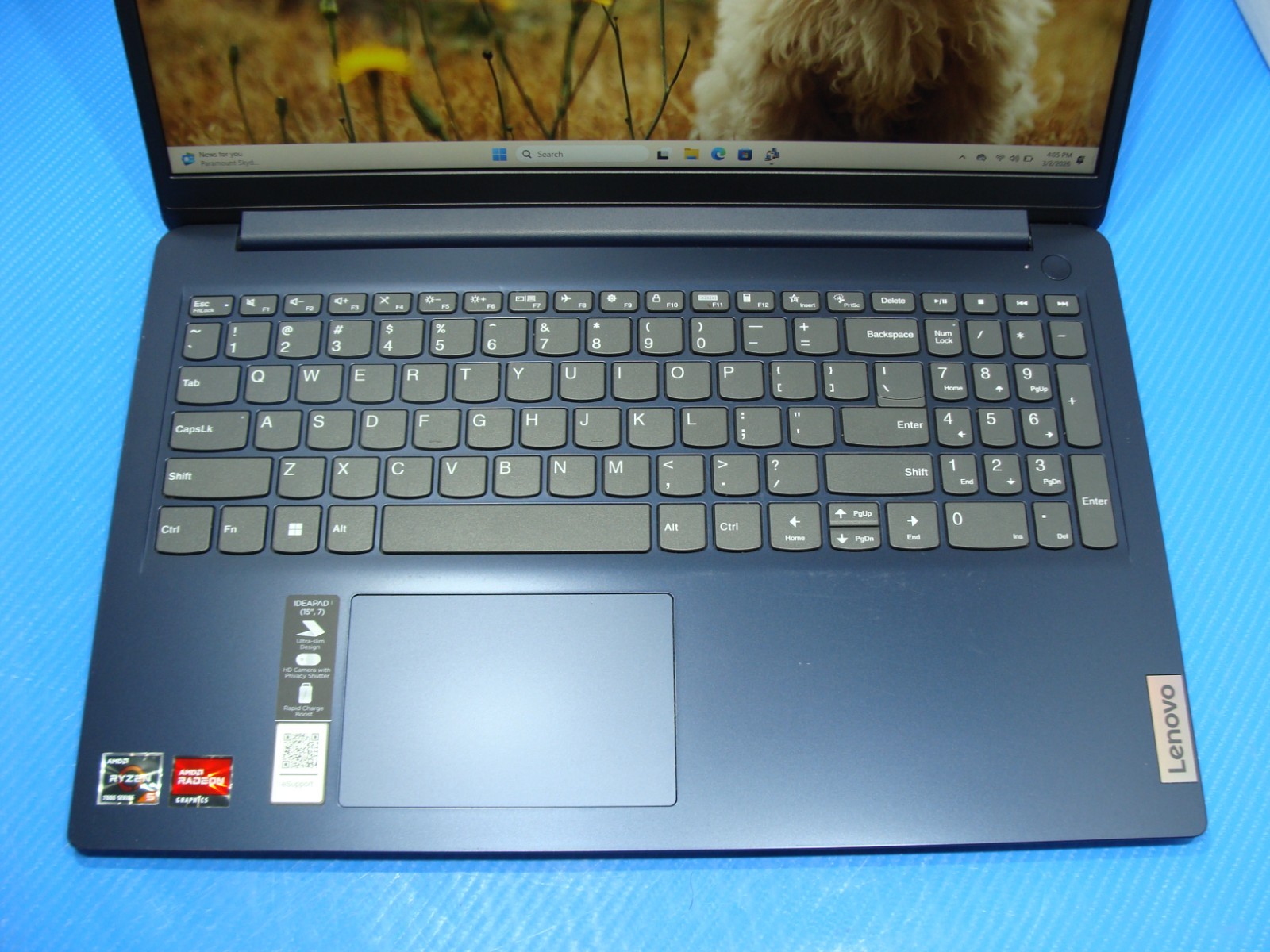 Lenovo IdeaPad 1 15AMN7 15.6″ FHD TOUCH Ryzen 5 7520U 2.8Ghz 8GB 256GB +Charger