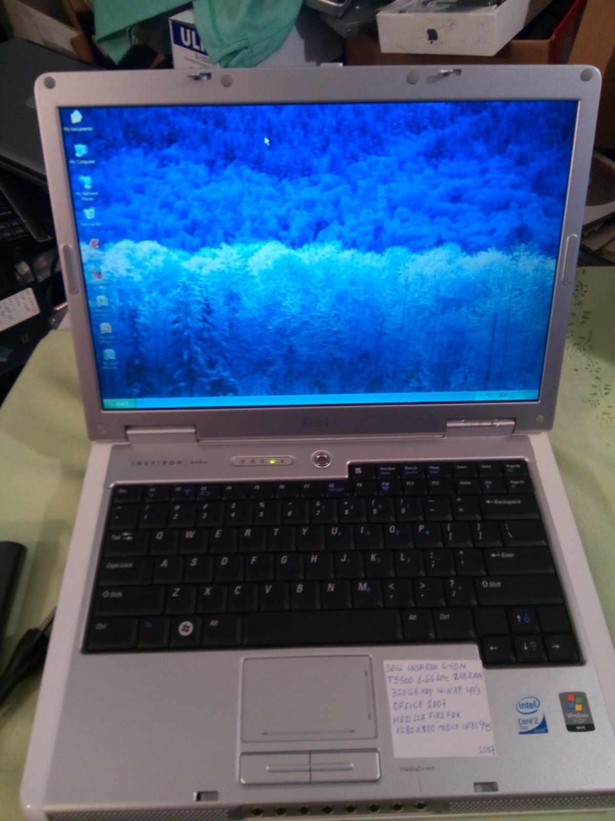 DELL INSPIRON 640M T5500 1.66GHZ 2GBRAM 320GBHDD WINXP SP/3 OFFICE 2007 CLEAN
