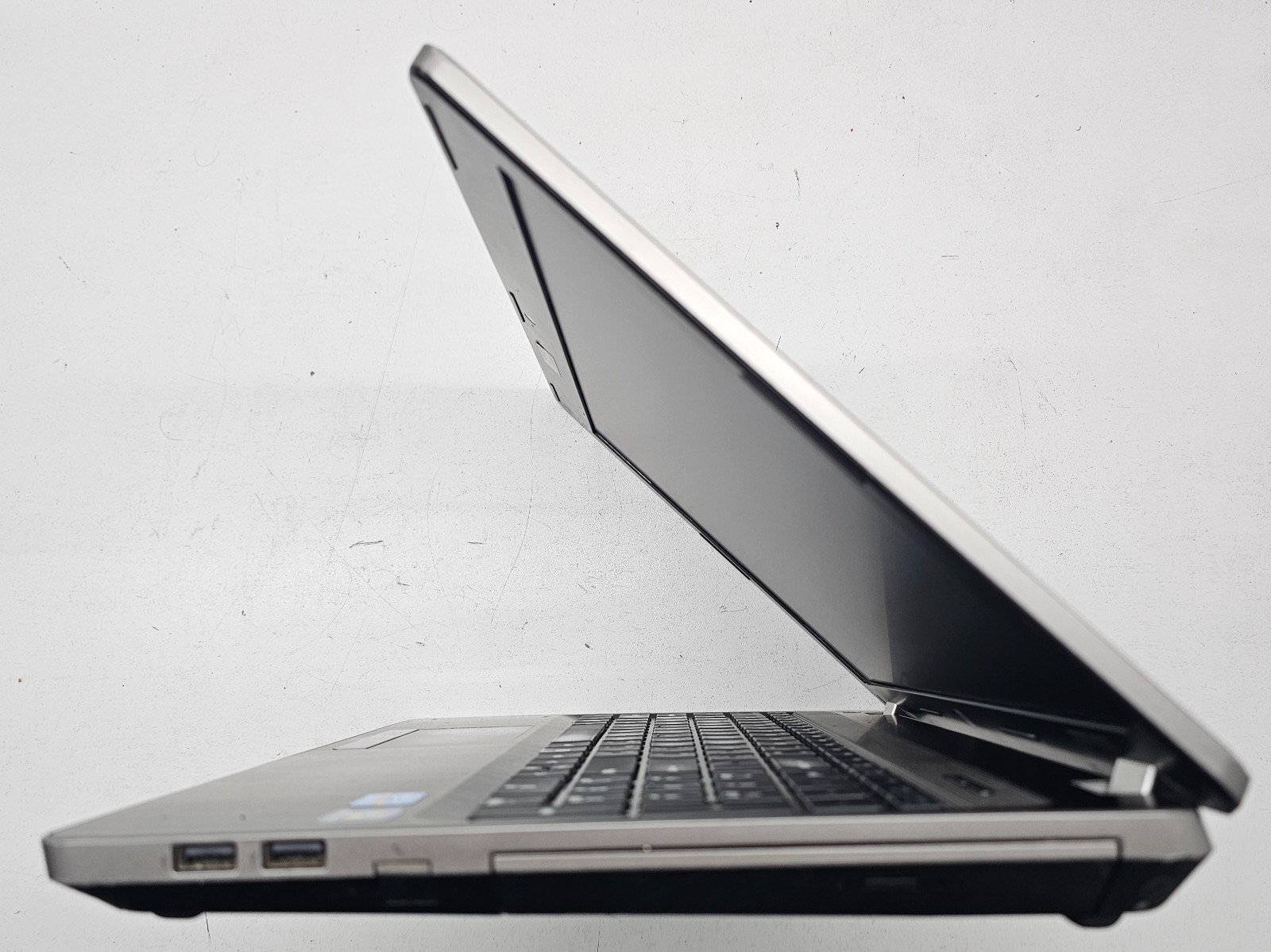 HP ProBook 4530s 15.6″ Laptop Intel Core i3-2350M 4GB Ram NO HD/OS (FL)