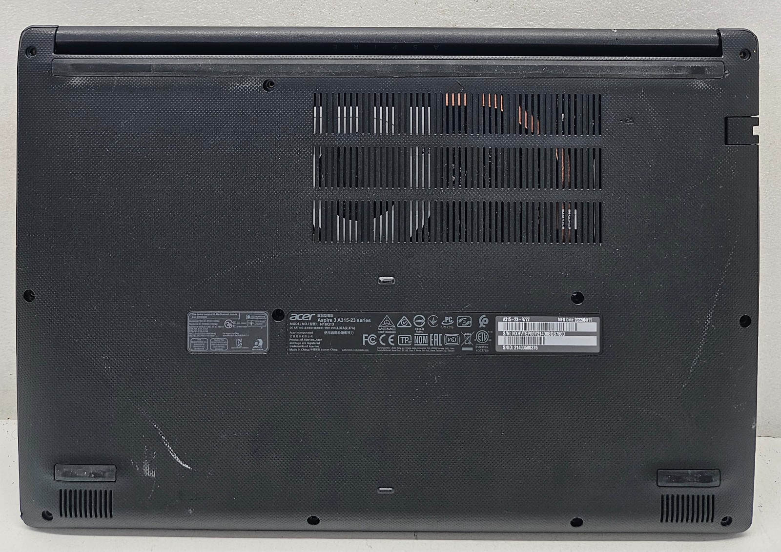 Acer Aspire 3 A315-23-R7Z7 15.6″ Laptop AMD Ryzen 5 8GB Ram NO HD/OS (FL)