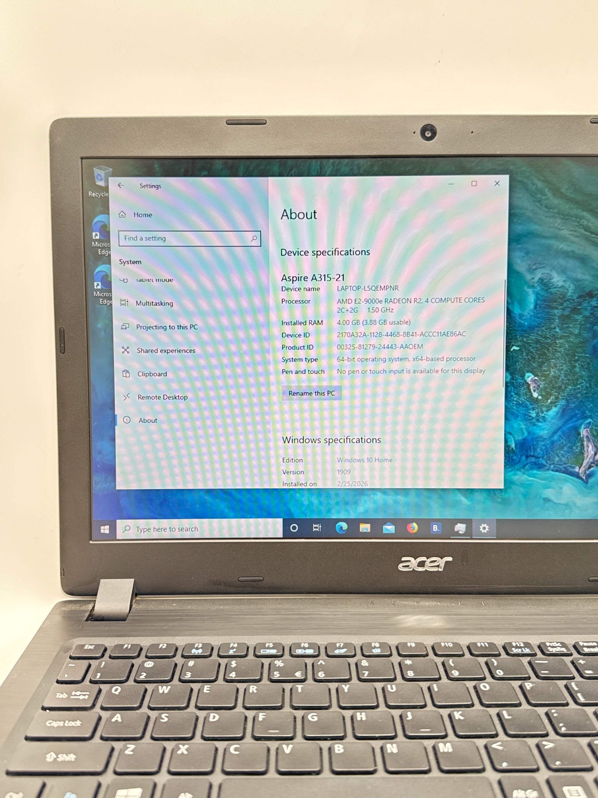 Acer Aspire 3 15.6″ A315-21 AMD E2-9000e@1.5GHz 4GB RAM 1TB HDD Laptop