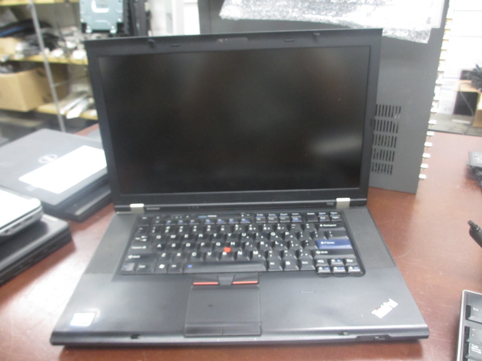 Lenovo ThinkPad T510 15.6″ i5-M520 2.40Ghz 4GB 320GB DVDRW Laptop w/ AC [NO OS]