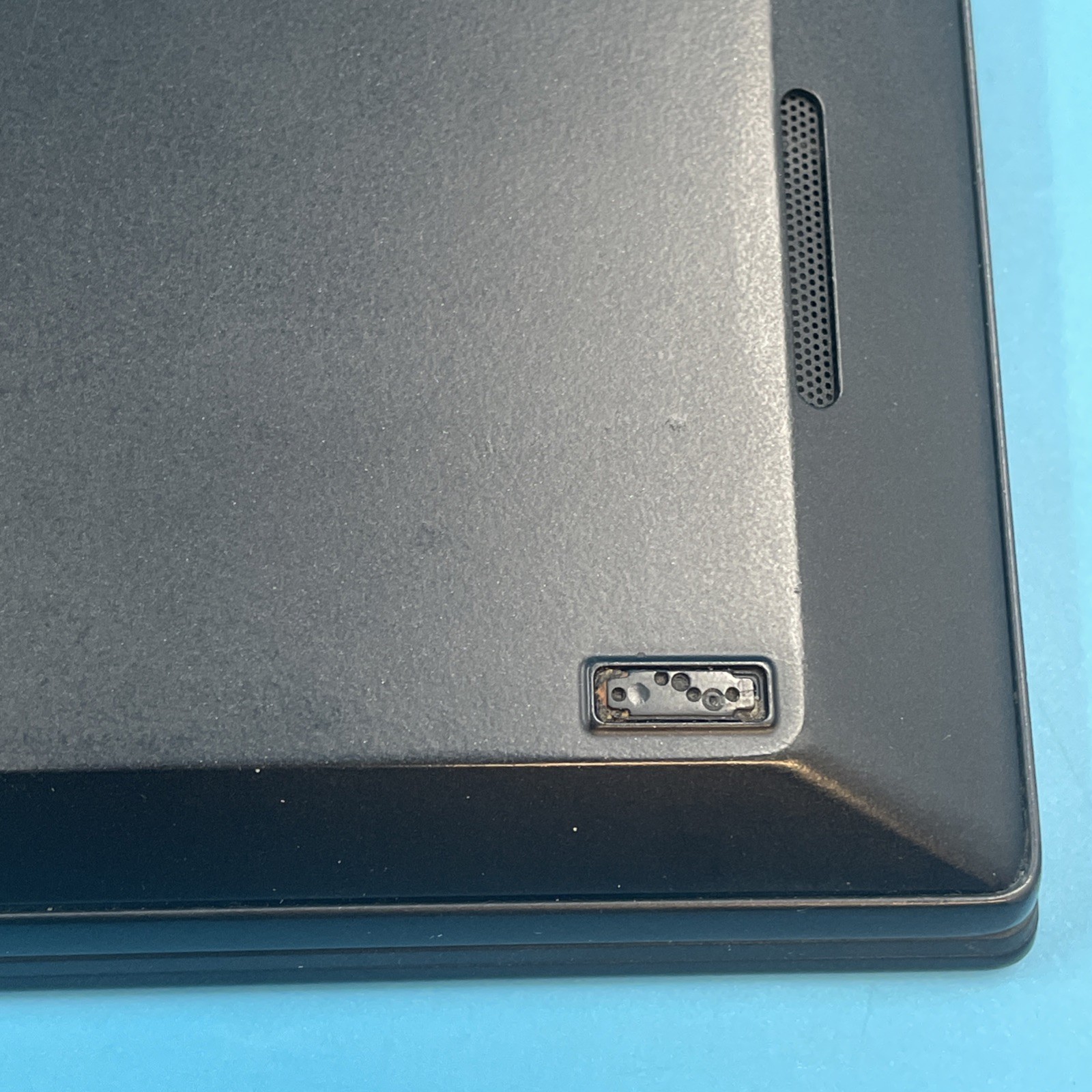 (LOT OF 9) Lenovo ThinkPads | i7 8th Gen | 8/16GB RAM | ** READ BELOW ** | NO OS