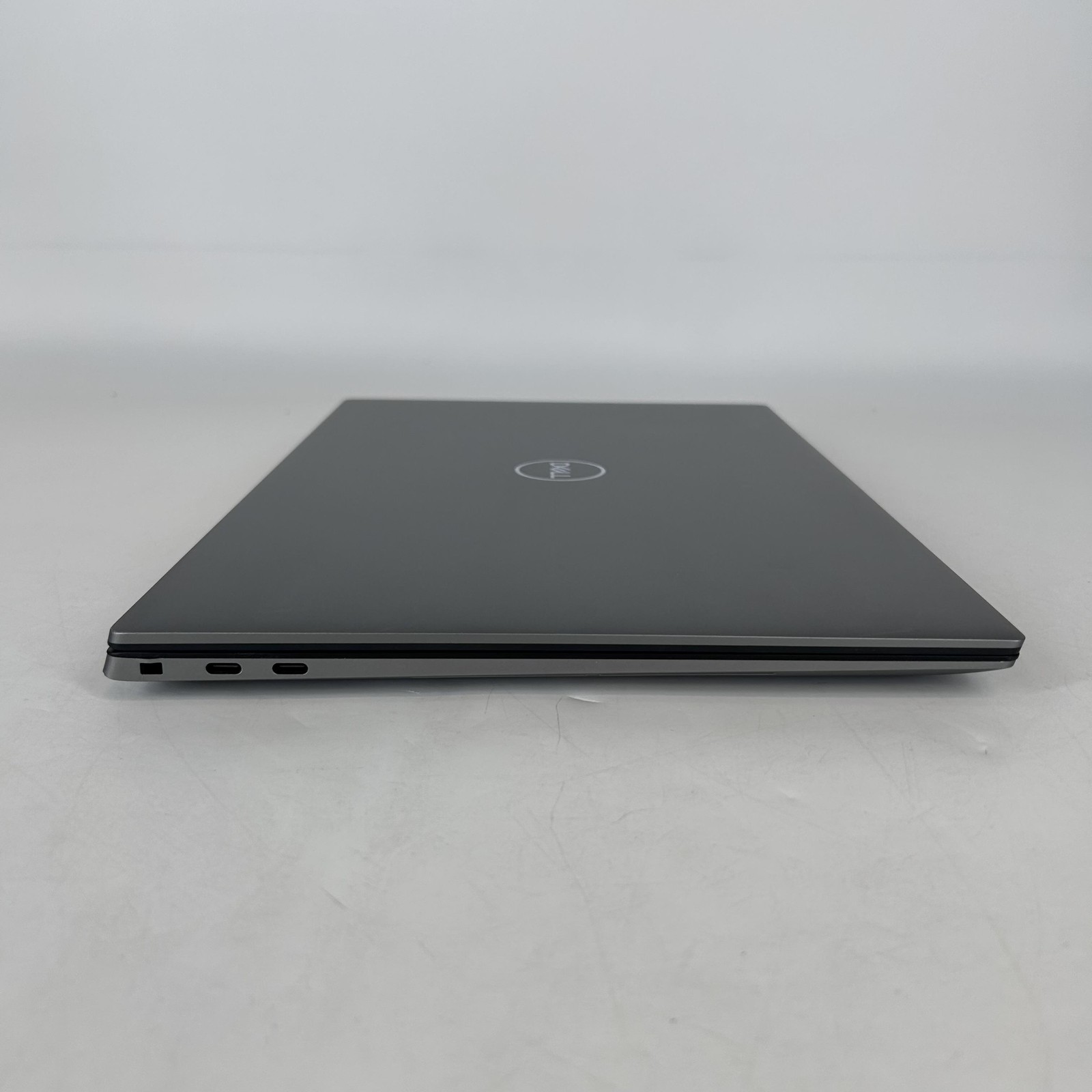 Dell Precision 5570 15.6 Gray FHD+ 2.4 GHz i7-12800H 64GB 512GB SSD RTX A2000