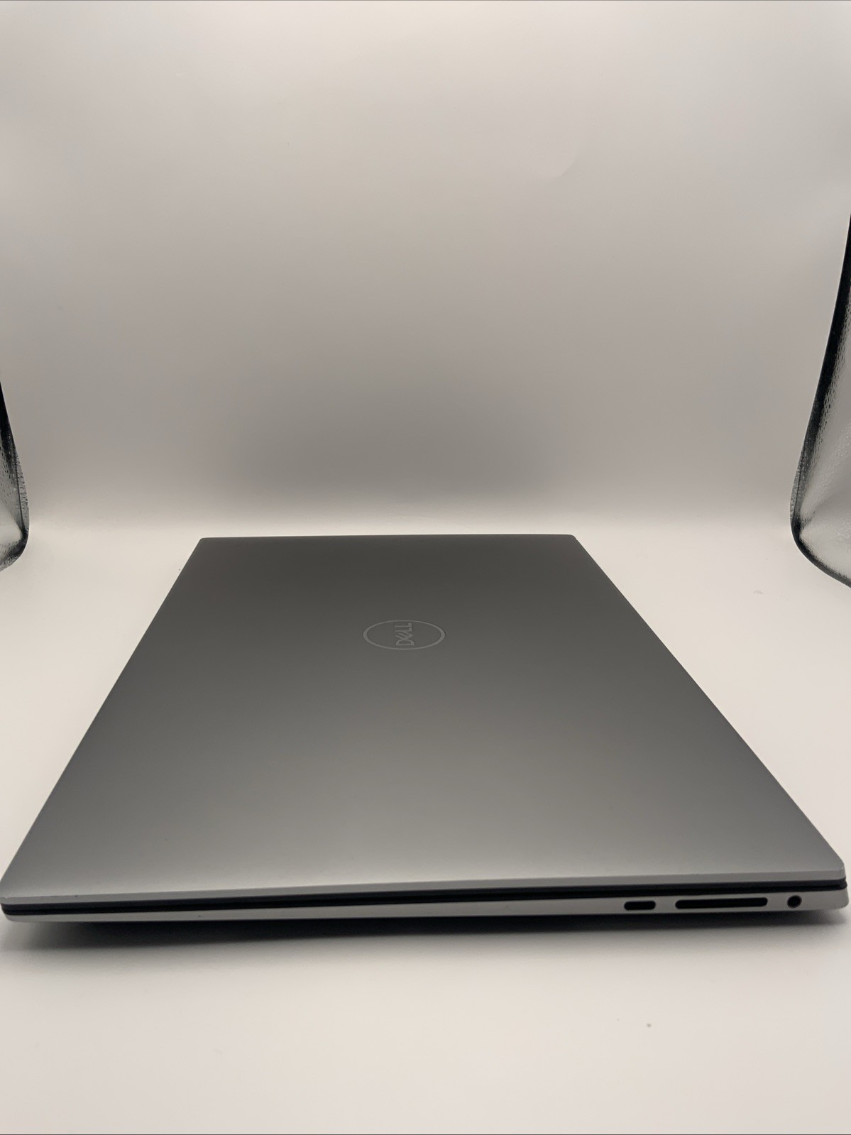 Dell Precision 5560 16″ Workstation Intel i5 11th Gen, 8GB/256GB, RTX T1200