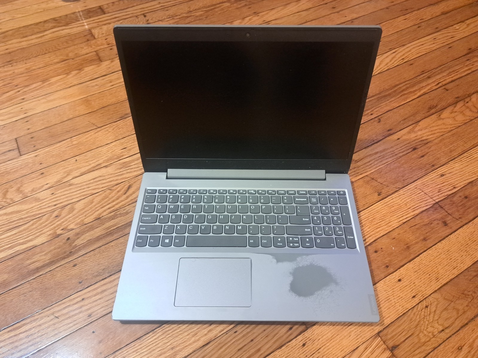 Lenovo Ideapad L340 (AMD Ryzen 3 3200U, 1TB SSD, 8 gb RAM) (No OS, bad keyboard)