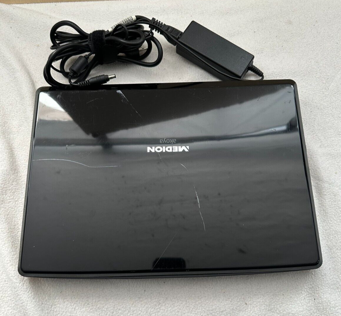 Medion Akoya MD96630 WIM2180 15.4″ Laptop Intel Core Duo T2330 3GB RAM No HDD