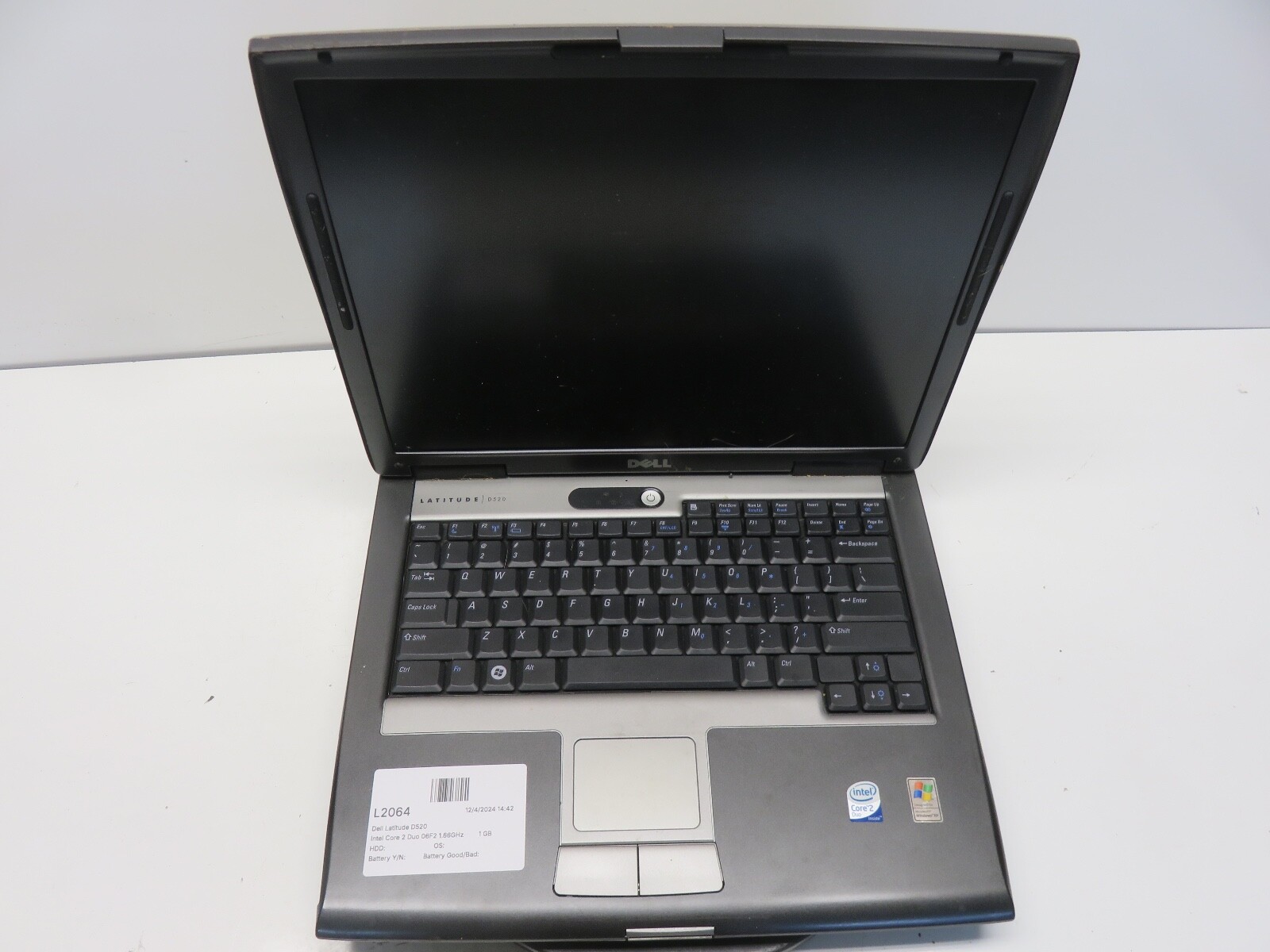 Dell Latitude D520 Intel Core 2 Duo 06F2 1.66GHz 1 GB 80 GB WIN XP No Batt