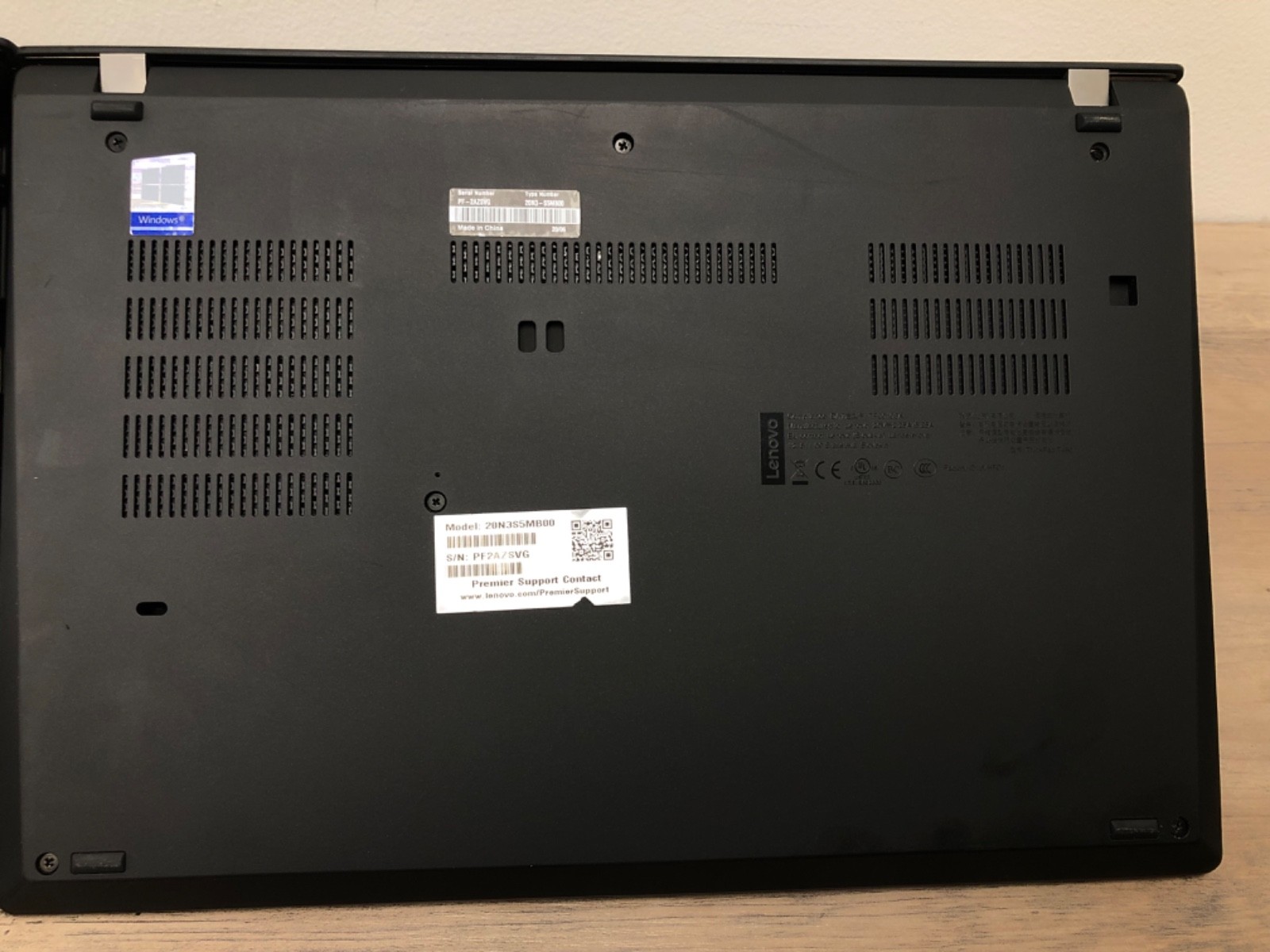 [LOT OF 2] Lenovo ThinkPad T490 14″ 20N3 | NO SSD | PARTS ONLY | MISSING SCREWS