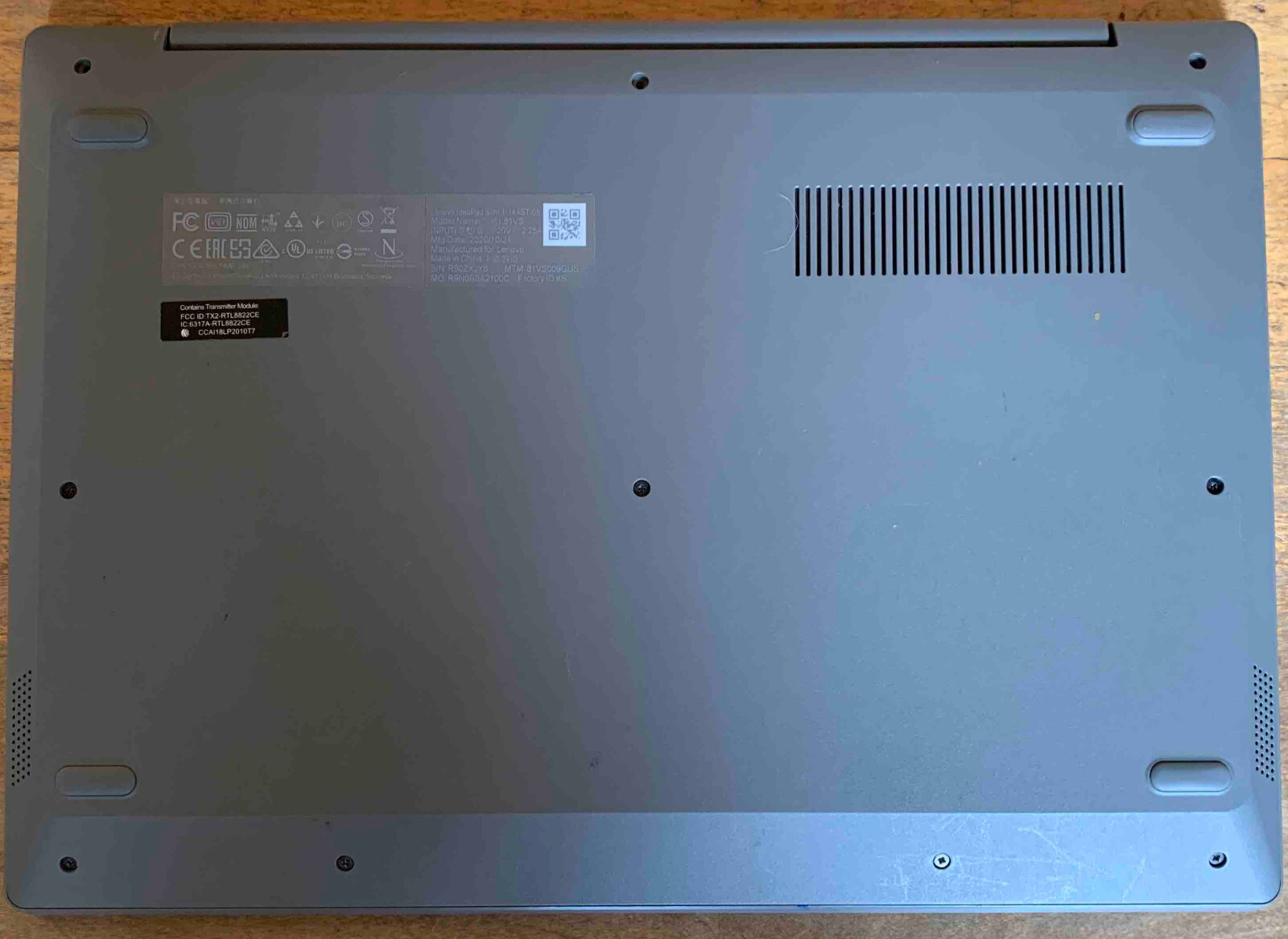 Lenovo IdeaPad 14″ (64GB,AMD A6,1.6 GHz,4GB RAM) Laptop – Grey – 81VS009GUS