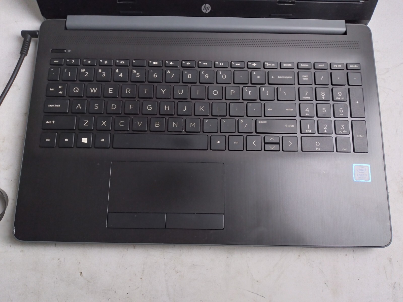 HP Notebook 15 w/i3-7100U, 8GB RAM, 15.6″ Laptop for Parts/Repair