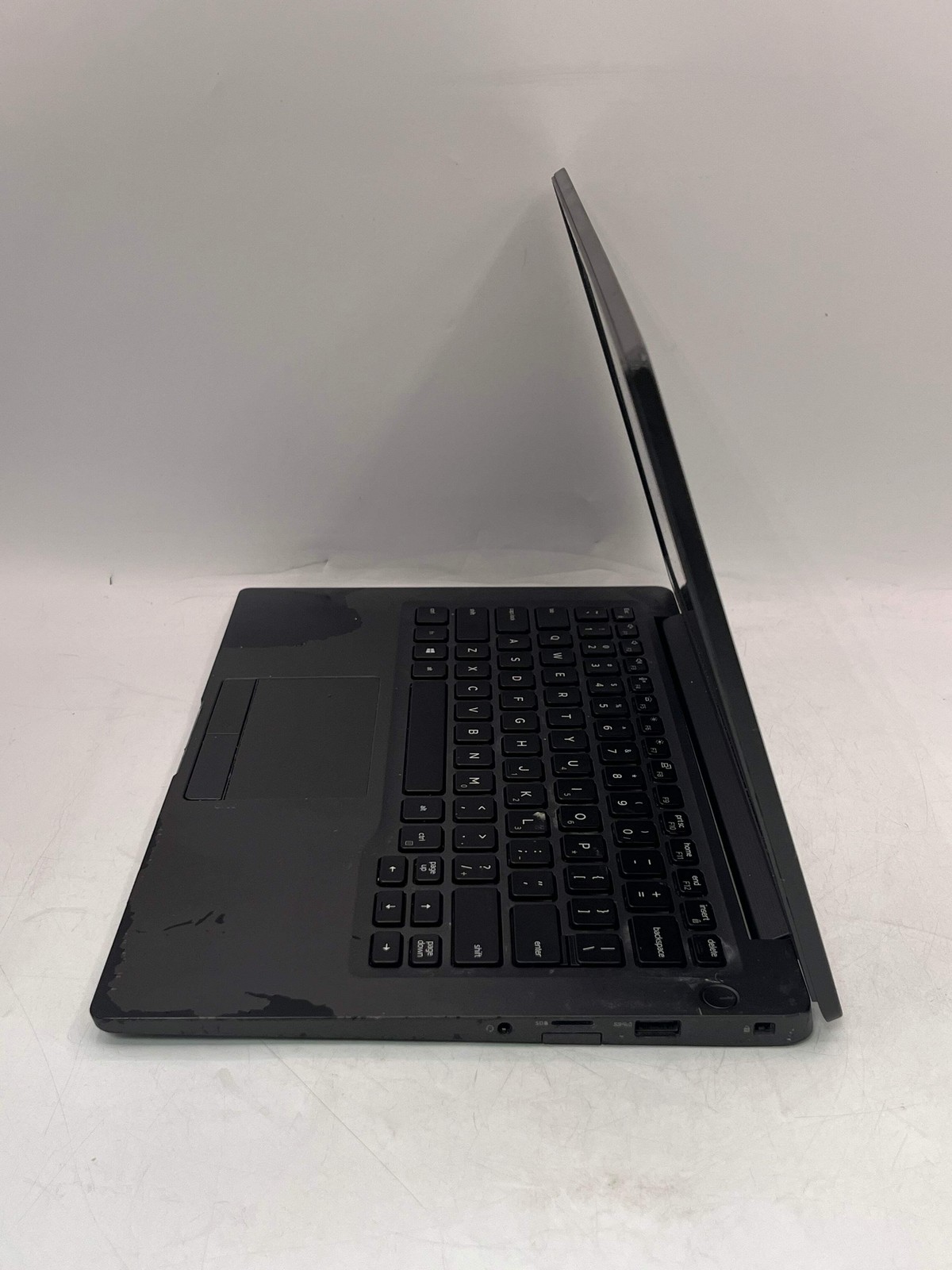 Dell Latitude 7400 15″ Laptop Core i5 8th Gen 16GB 512GB Black