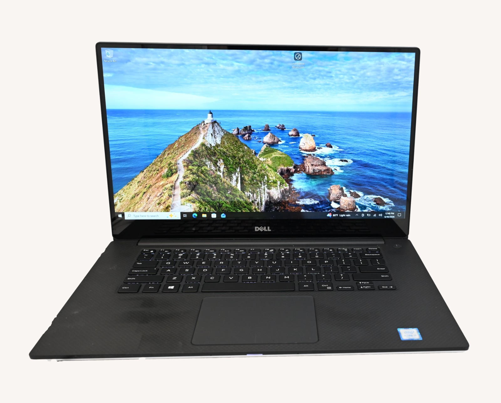 Dell Precision 5520 i7-7820HQ 2.9GHz 16GB RAM 128GB SSD Windows 10 Pro
